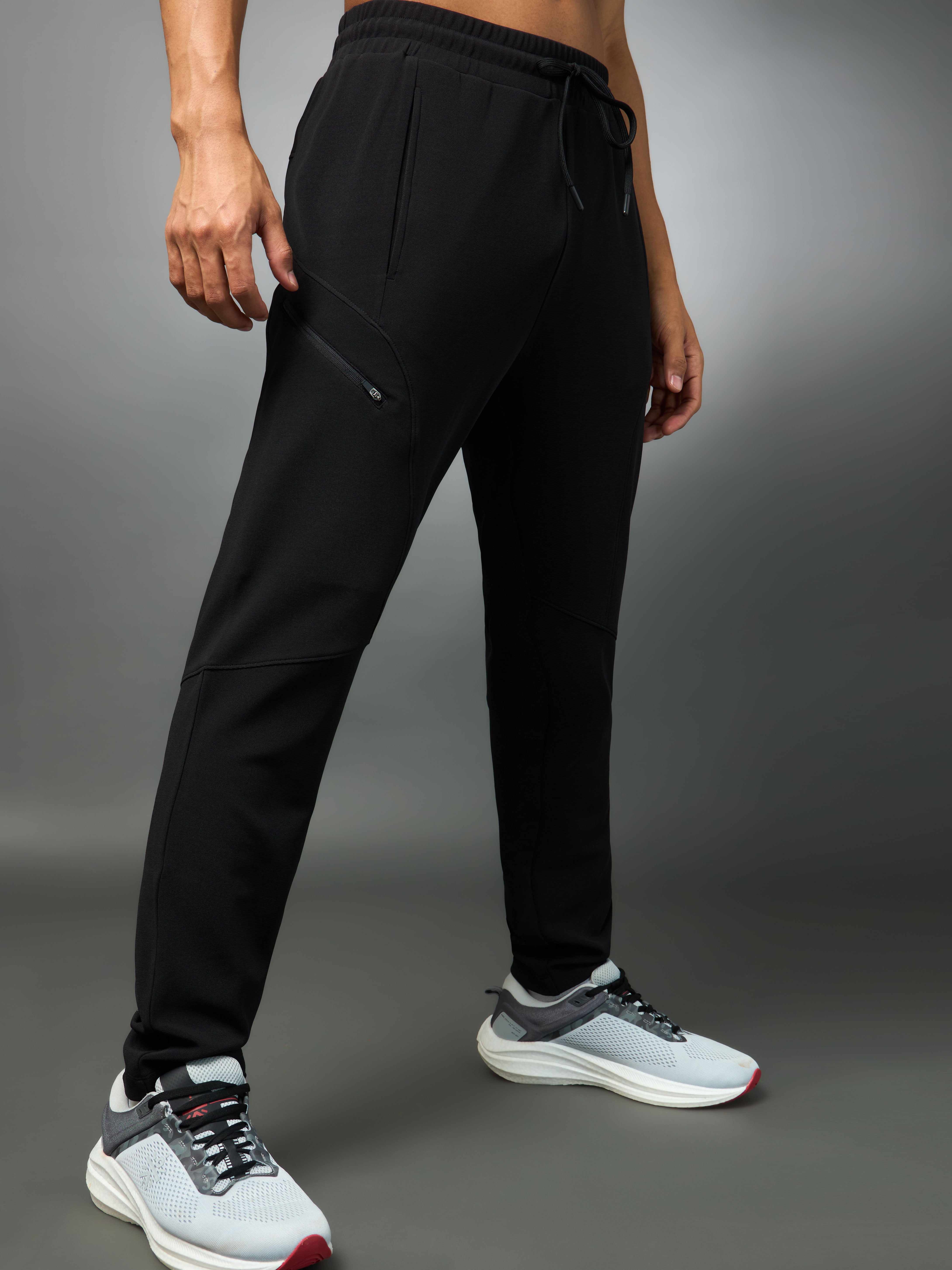 Men's Black Traveller's Pants