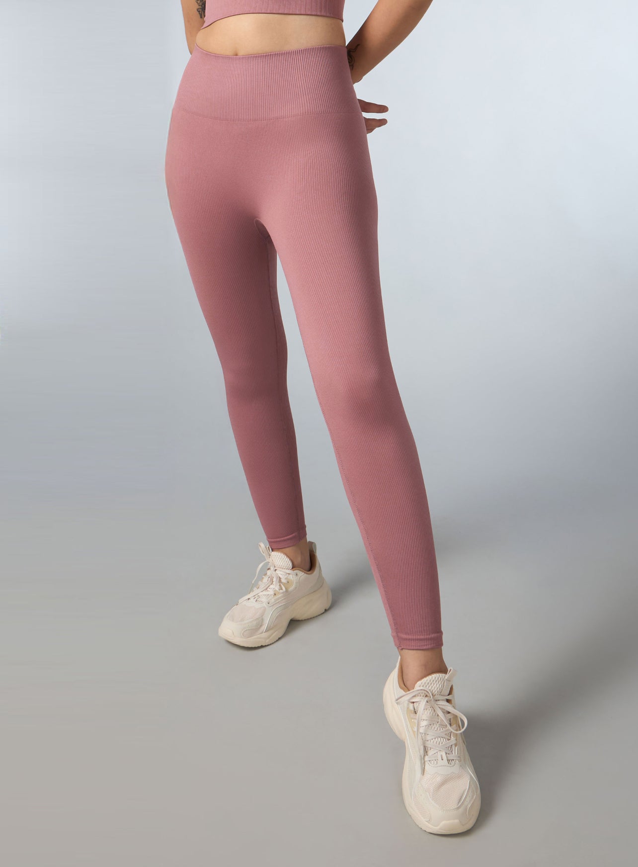 Women's Pink Versatile Seamless Tights