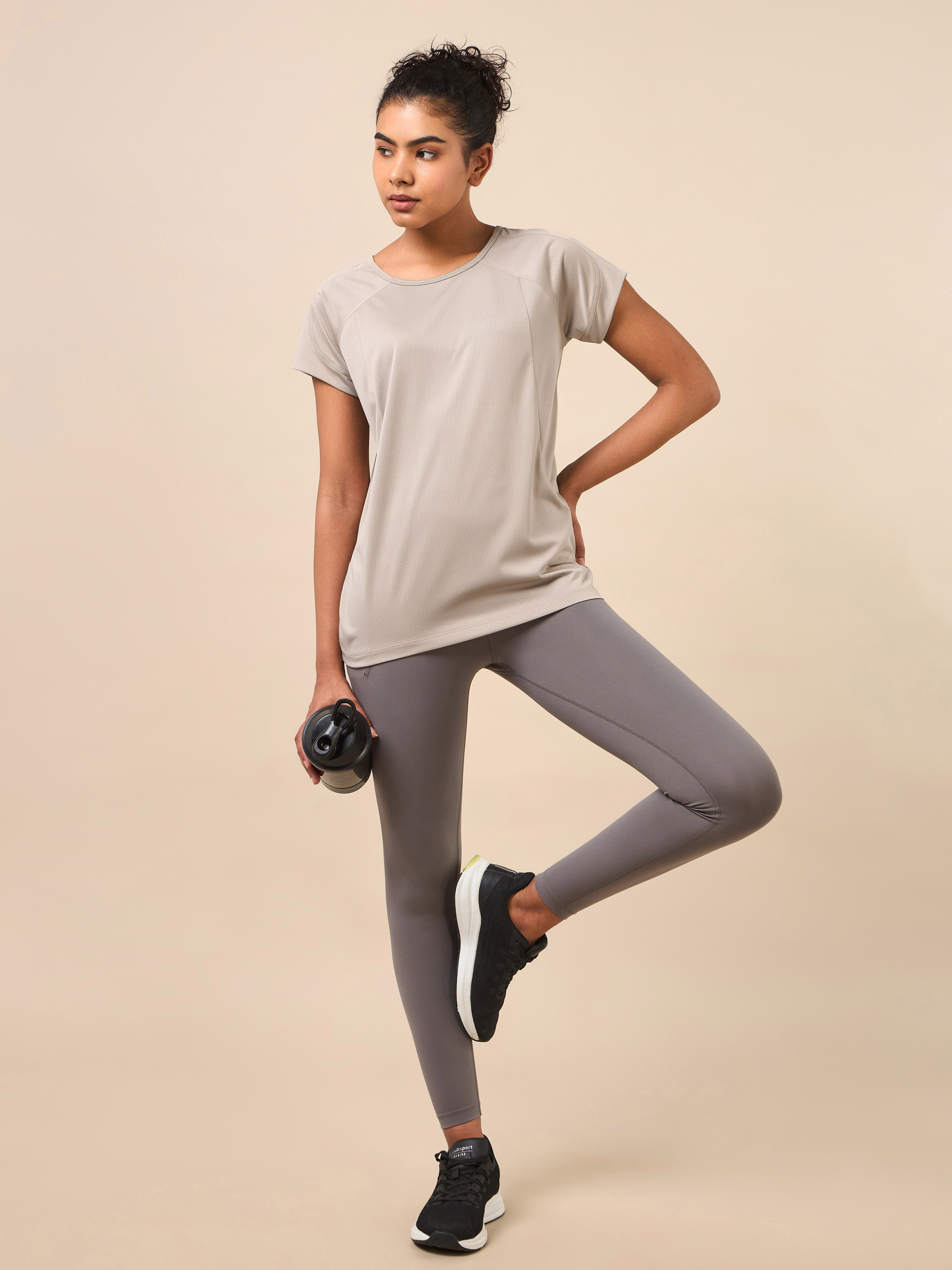 Women's Beige Synergy Performance Top