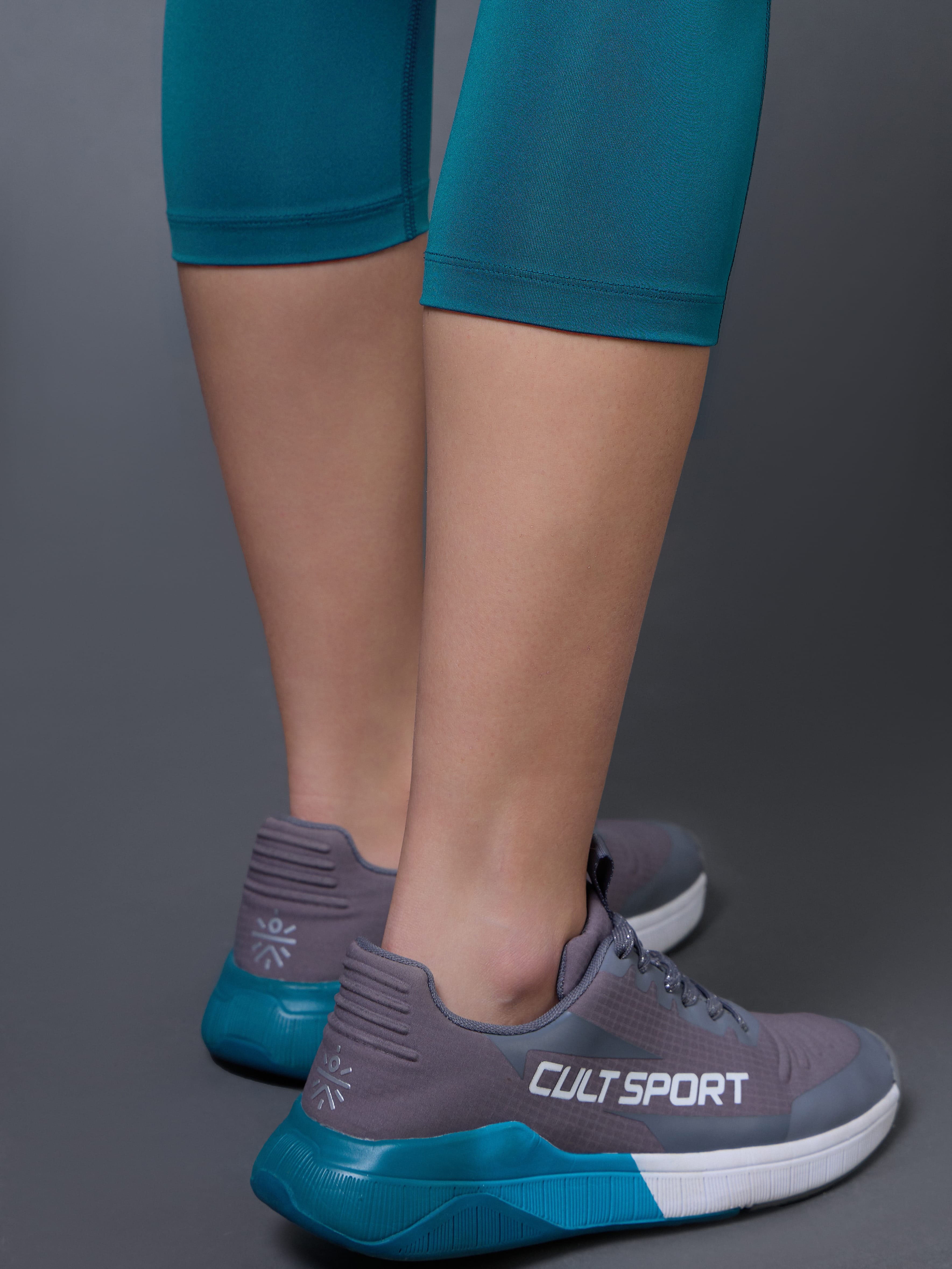 Women's Teal Everyday Run Cropped Length Tights