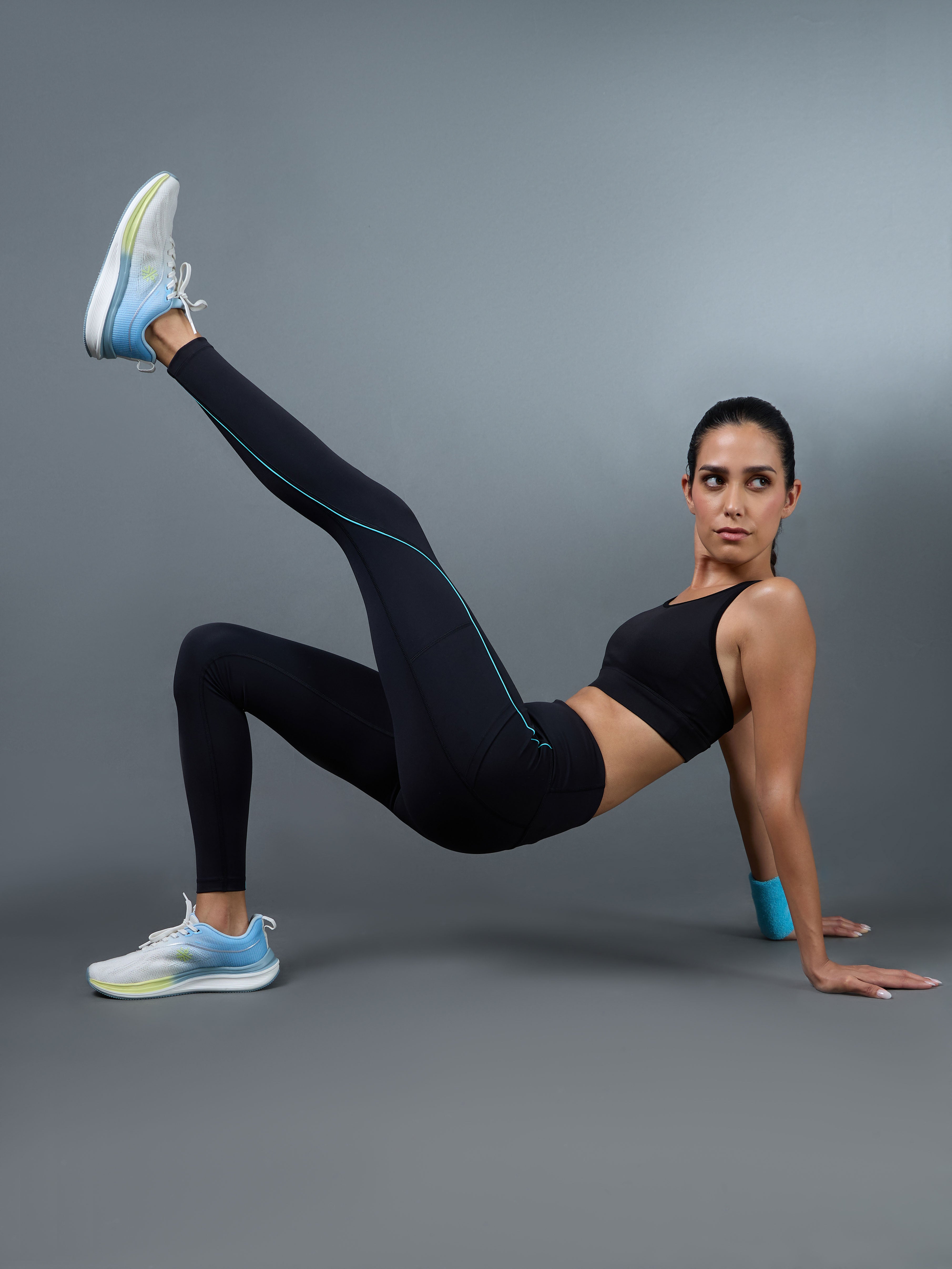 Women's Black Pace Up Running Tights