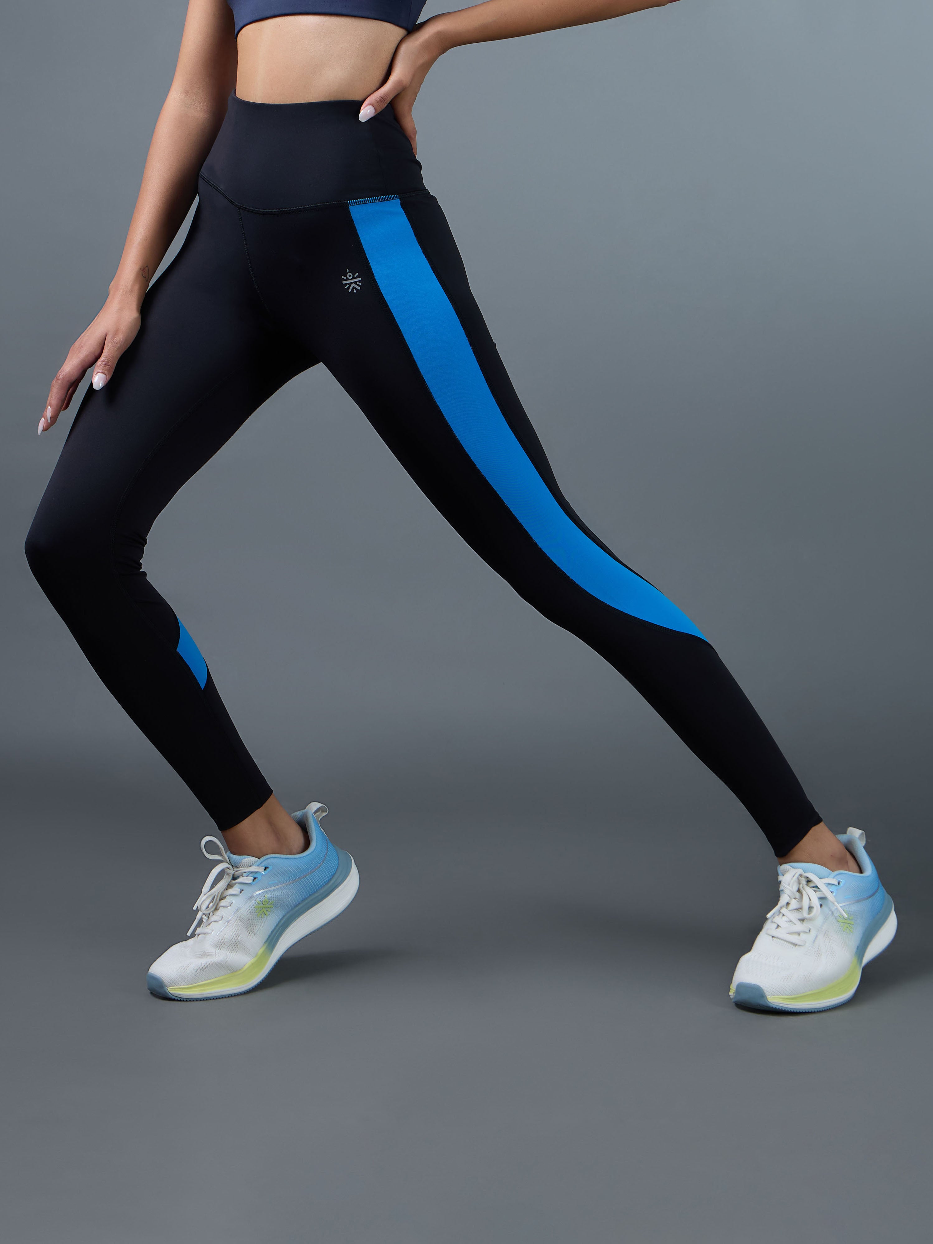Women's Black Run Elevate Tights