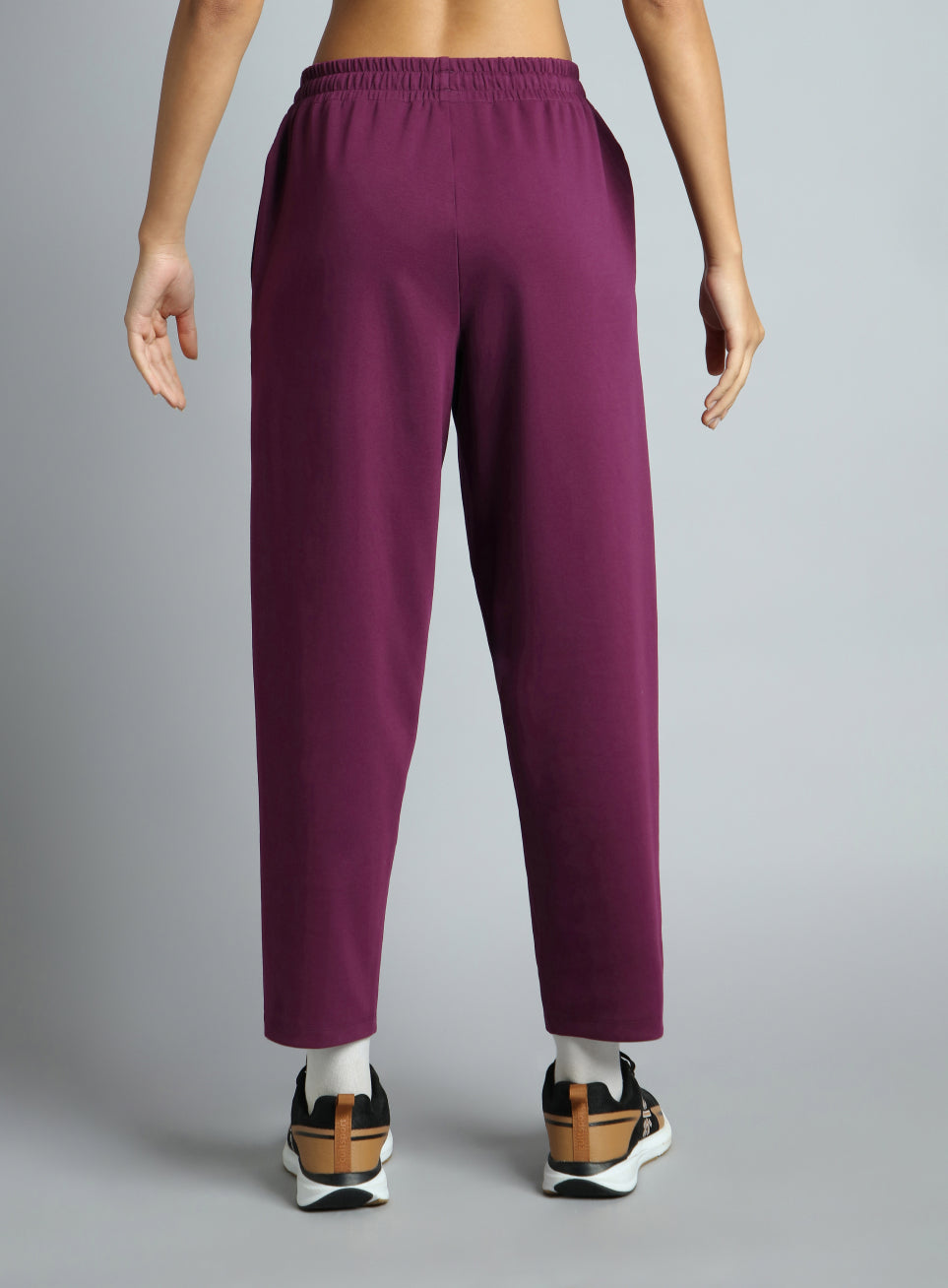 Women's Wine Traveller Tapered Fit Trackpants