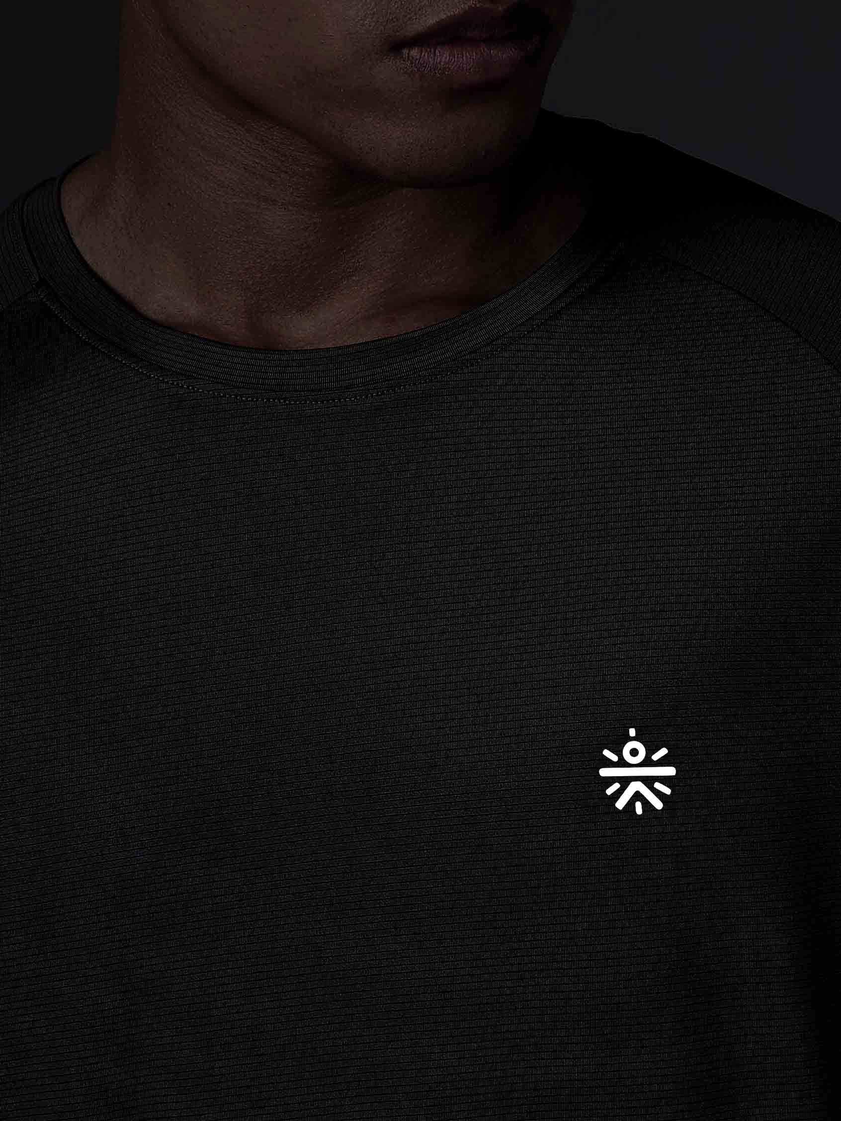 Men's Dark Grey Run Forward T-shirt