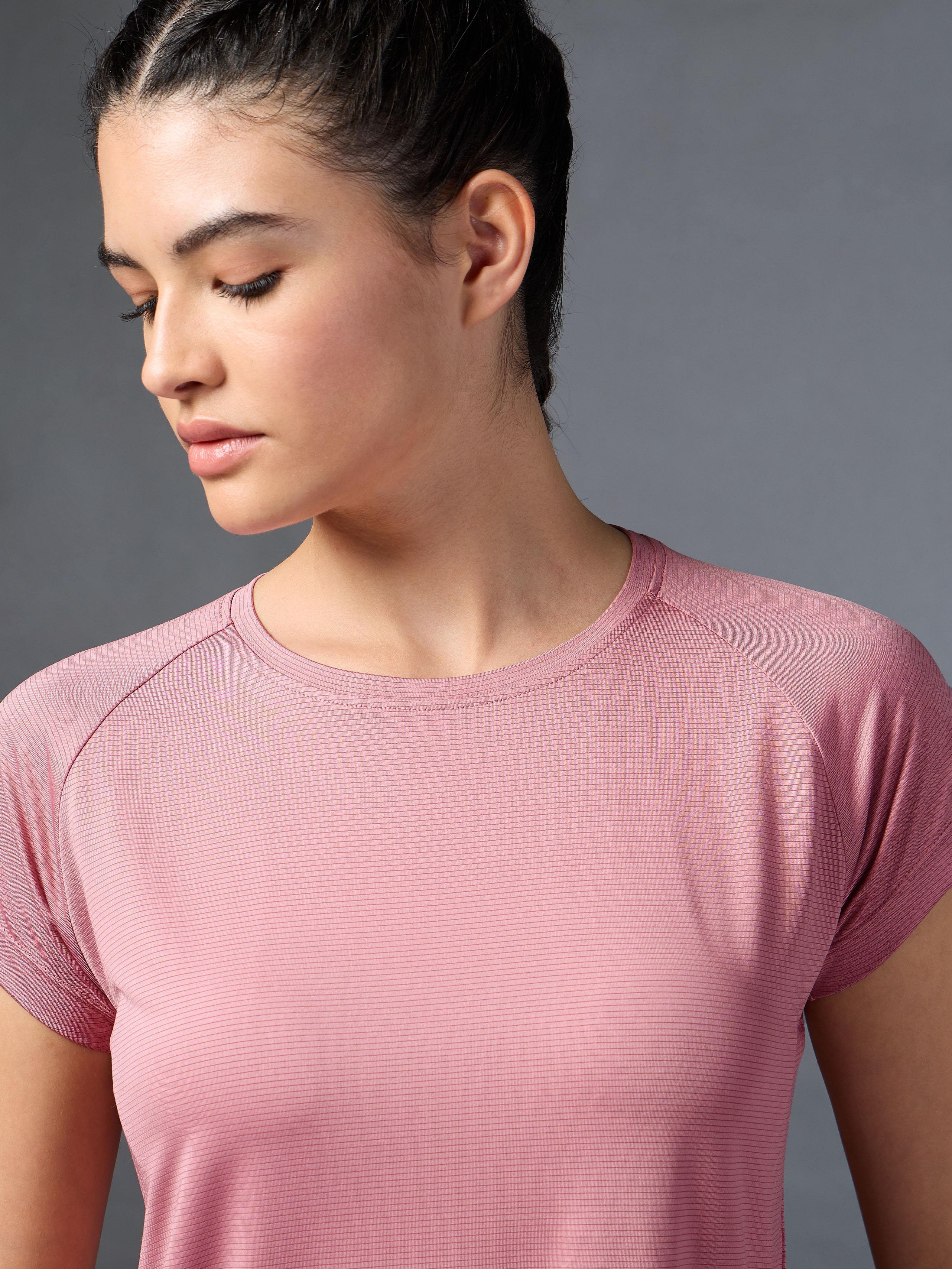Women's Run Forward Stylised Back Pink T-shirt