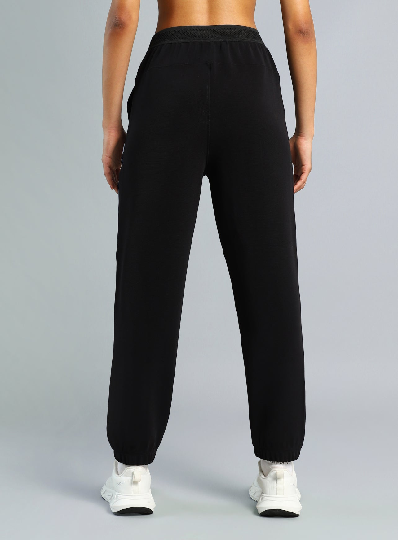 Women's Black Training Elevate Sculpt Joggers
