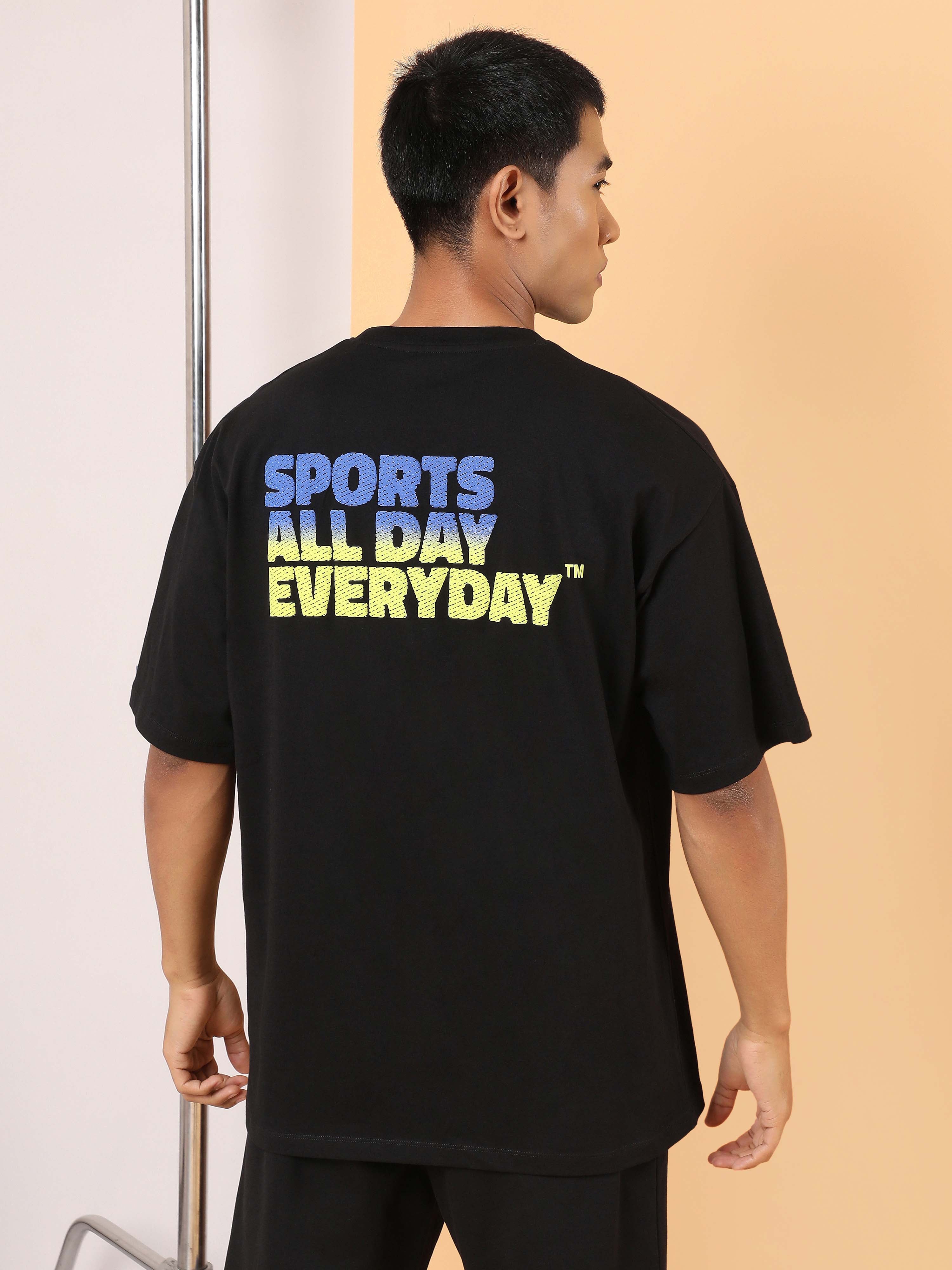 Men's Black Club Anthem Oversized fit T-shirt