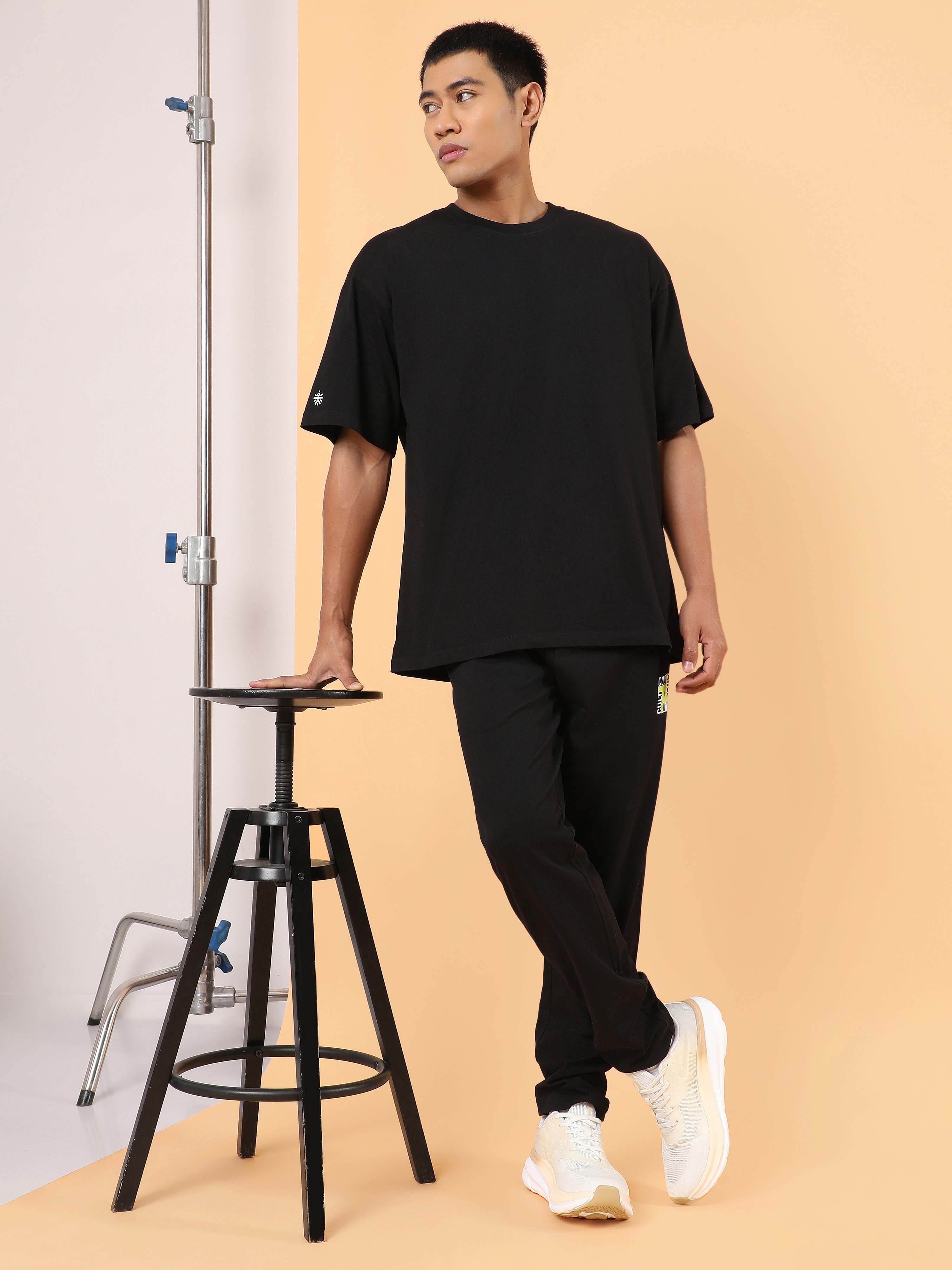 Men's Black Club Anthem Oversized fit T-shirt