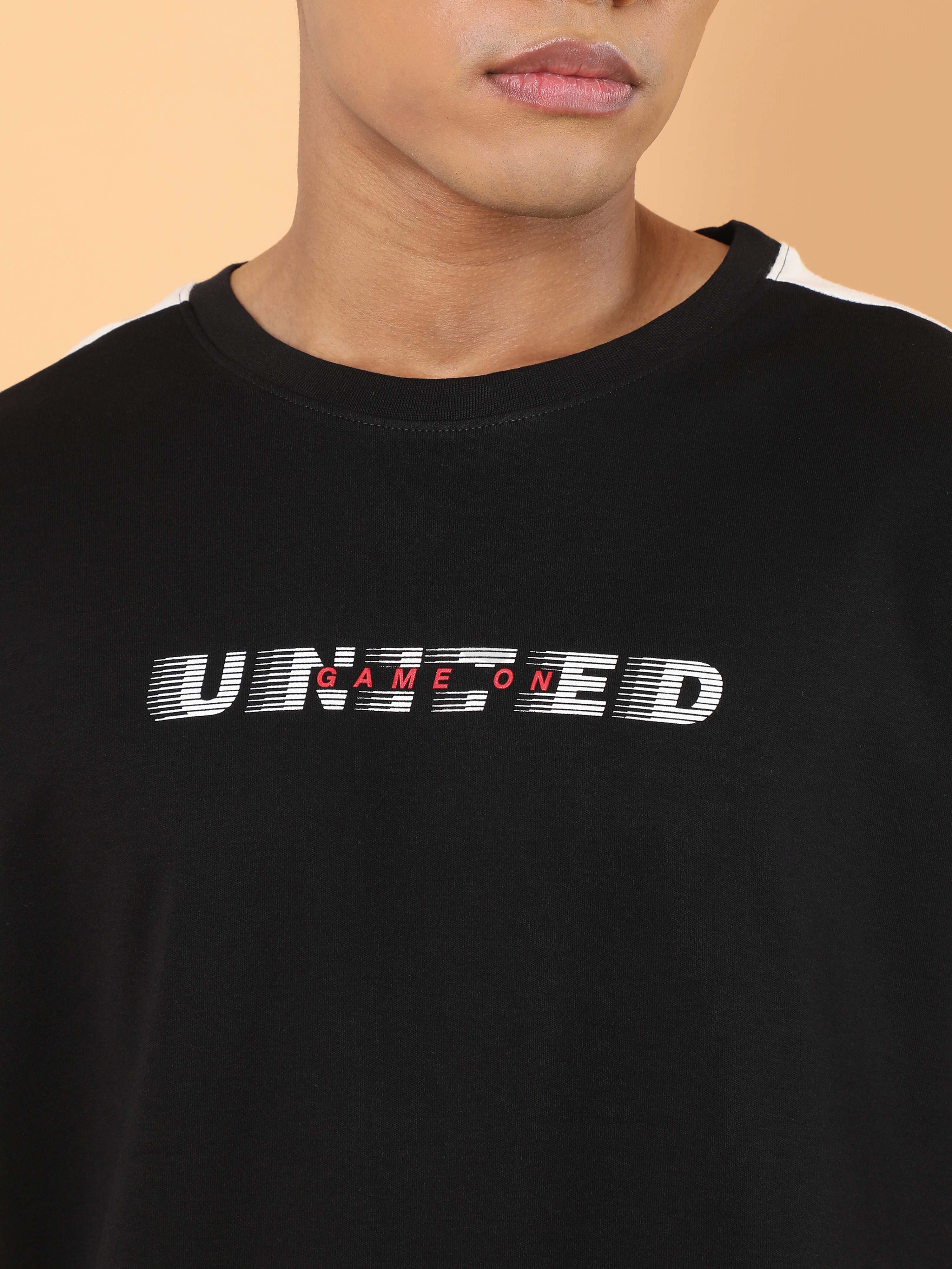 Men's Black Game On Typo Relaxed fit T-shirt