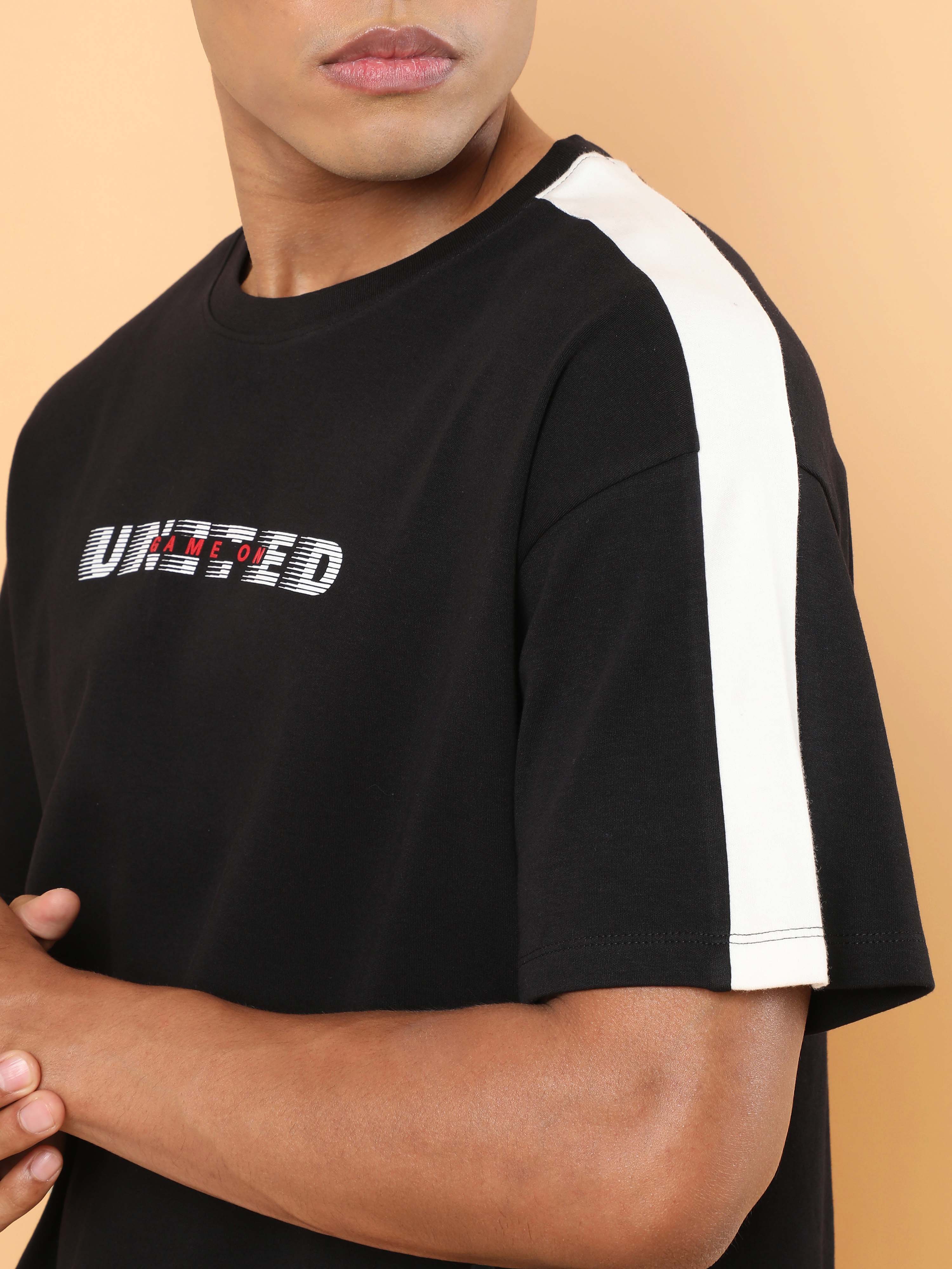 Men's Black Game On Typo Relaxed fit T-shirt