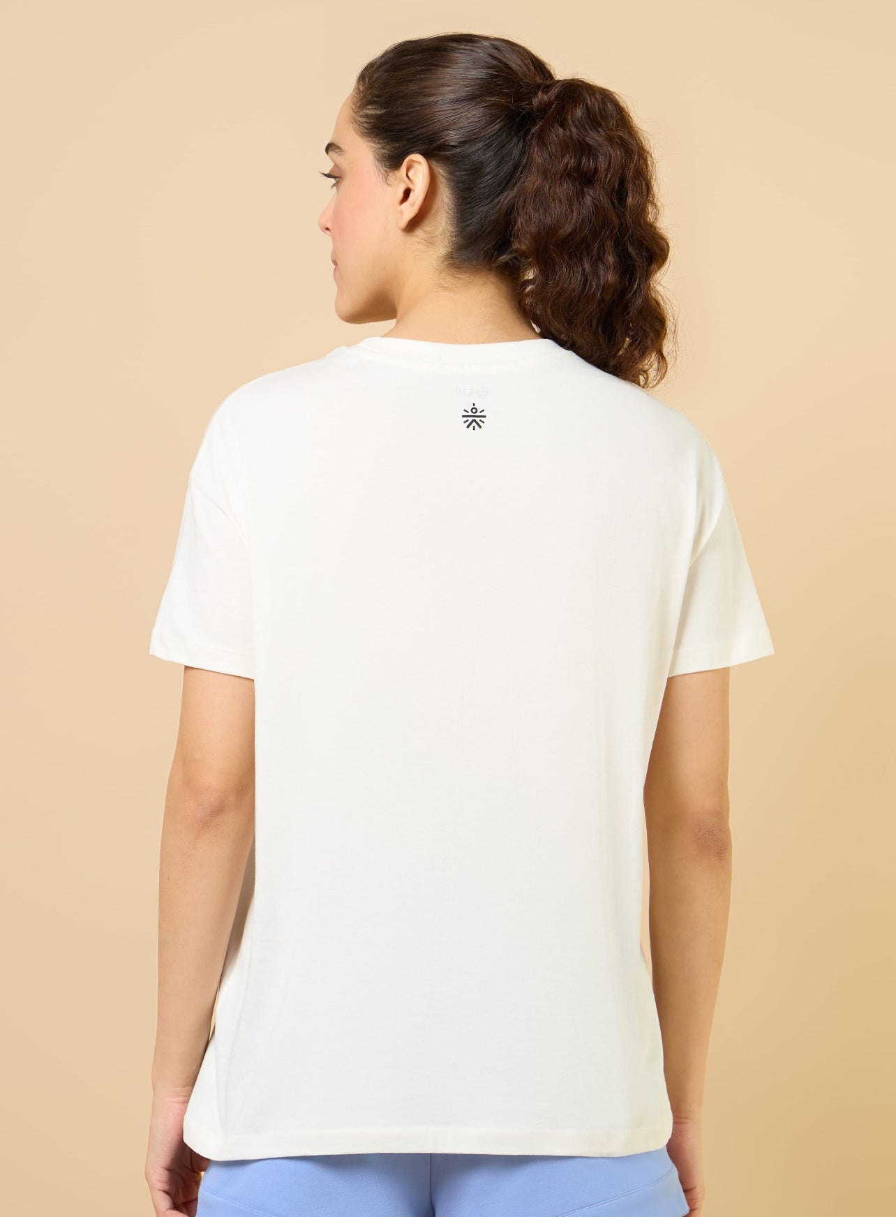 Women's Off white Sports League Relxed Graphic T-shirt