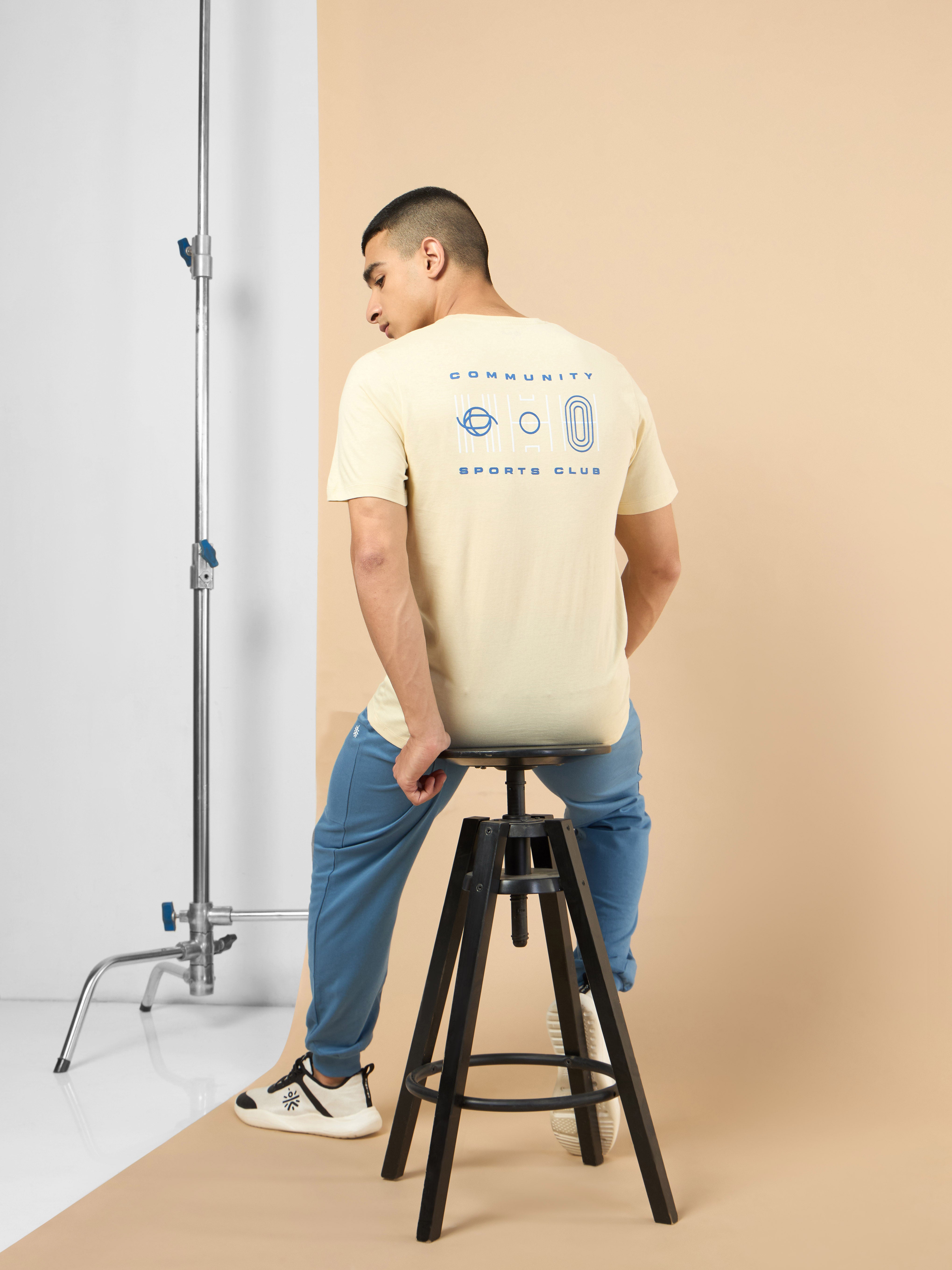 Men's Beige Sports Club Graphic T-shirt