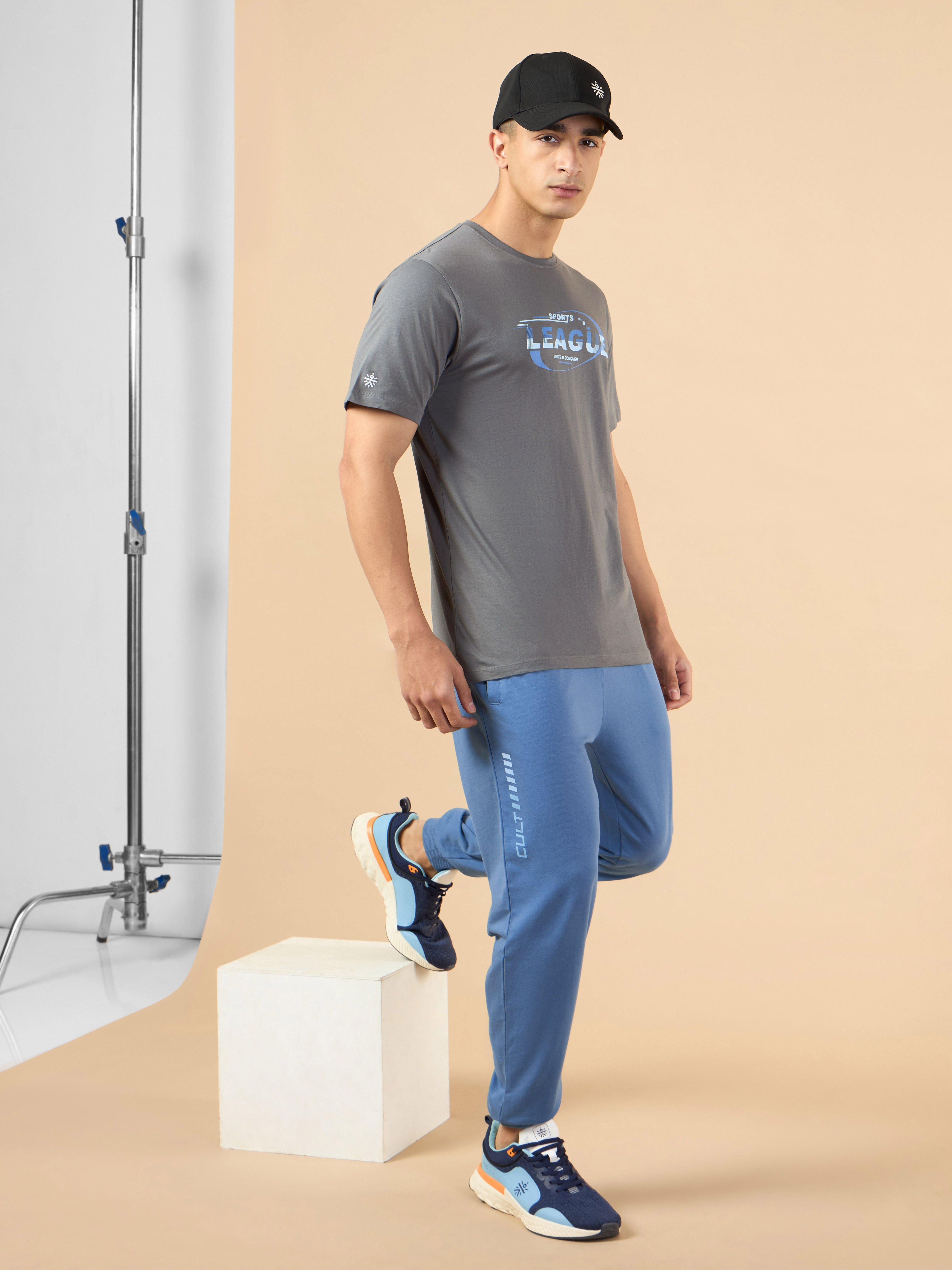 Men's Dark Grey Sports League Graphic T-shirt