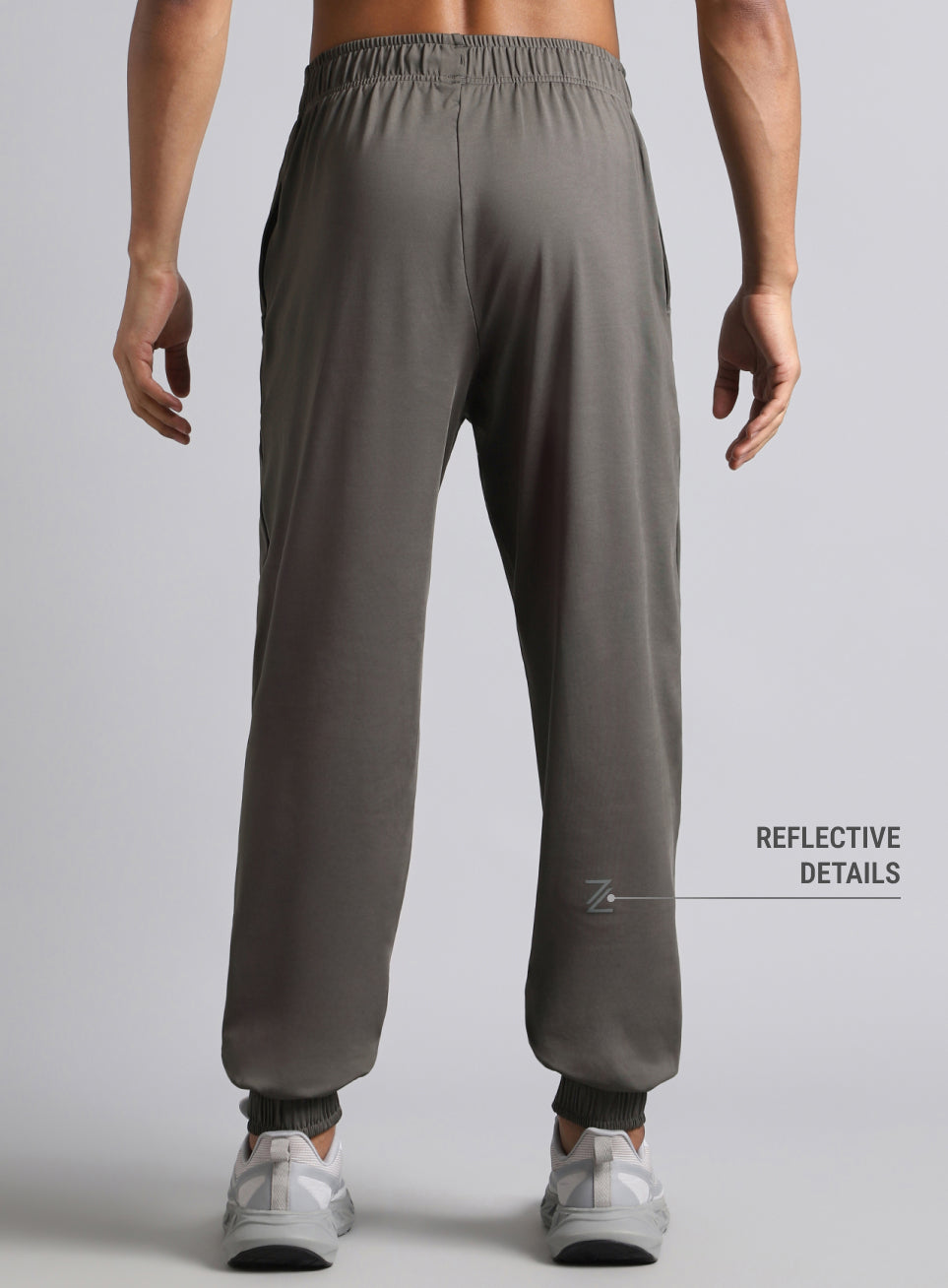 Men's Dark Grey Run Forward Joggers