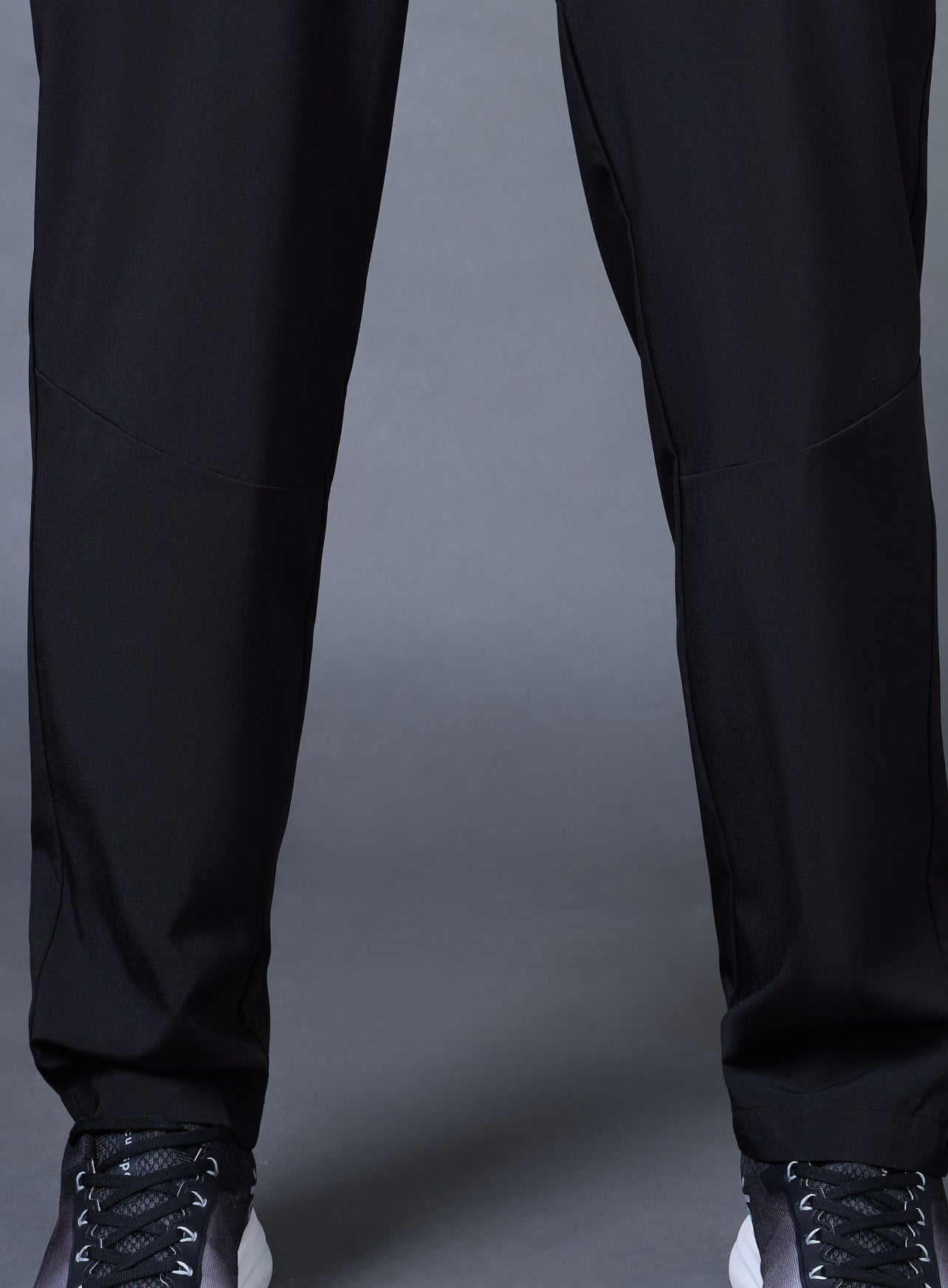 Men's Black Night Run Trackpants