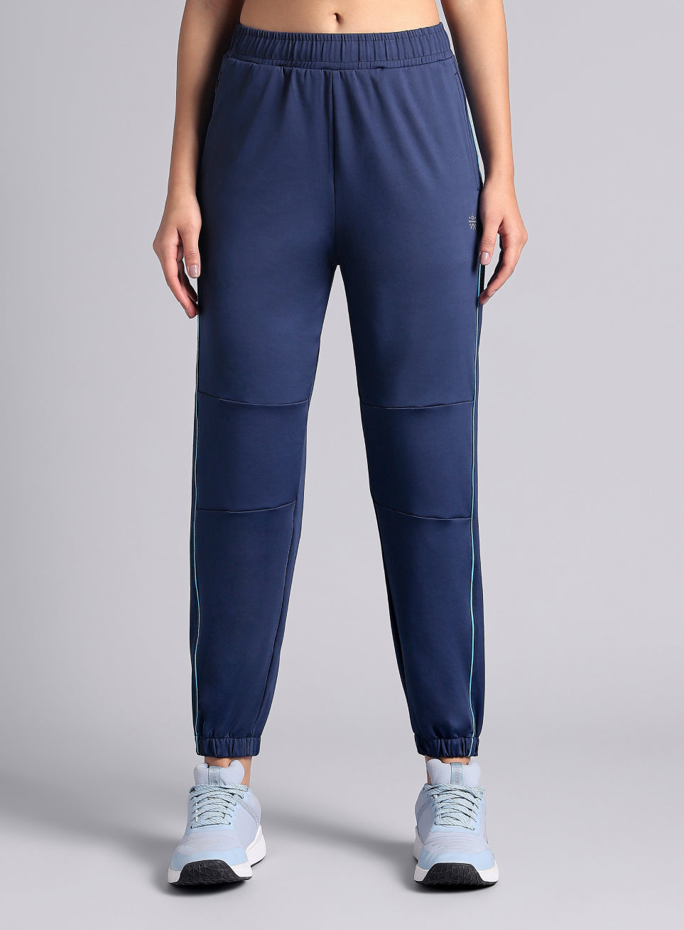 Women's Navy Run Forward Joggers