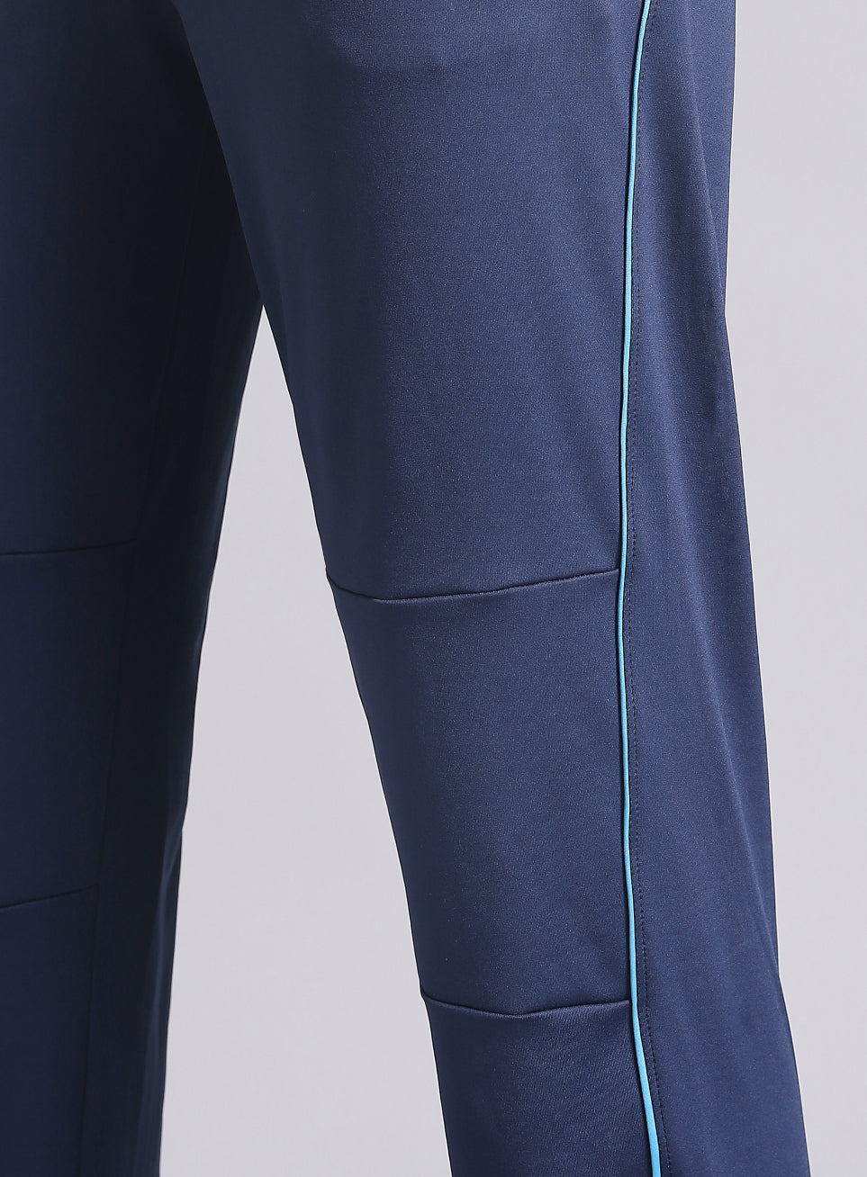 Women's Navy Run Forward Joggers
