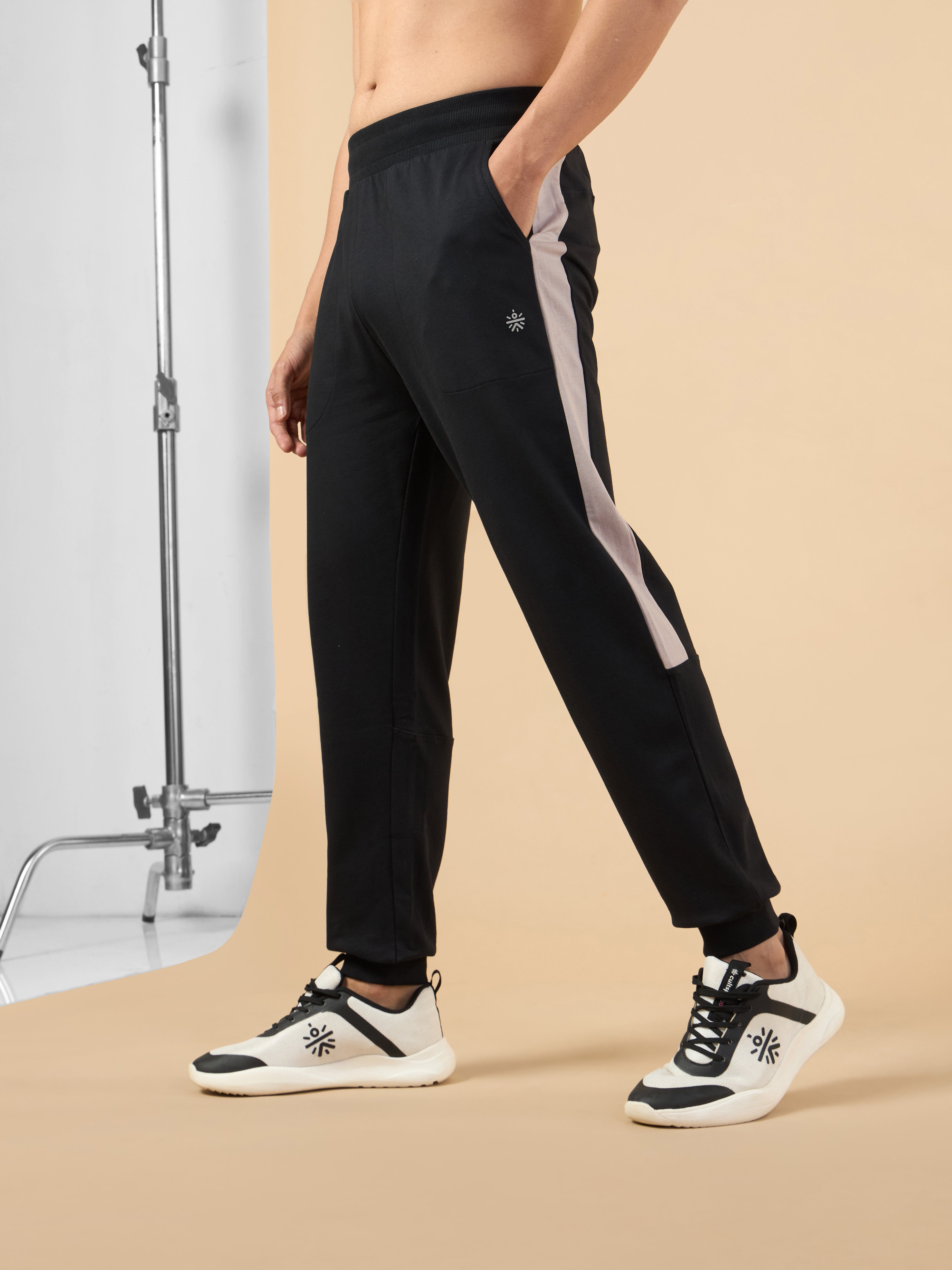 Men's Black Training Essential Joggers