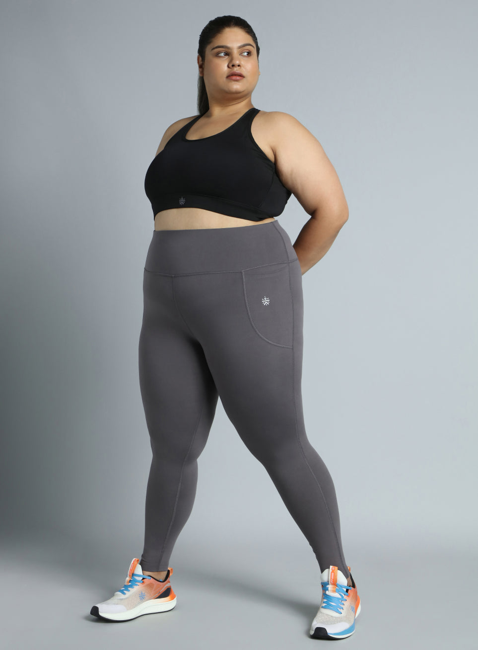 Women's Dark Grey Training Essential Plus Size Tights