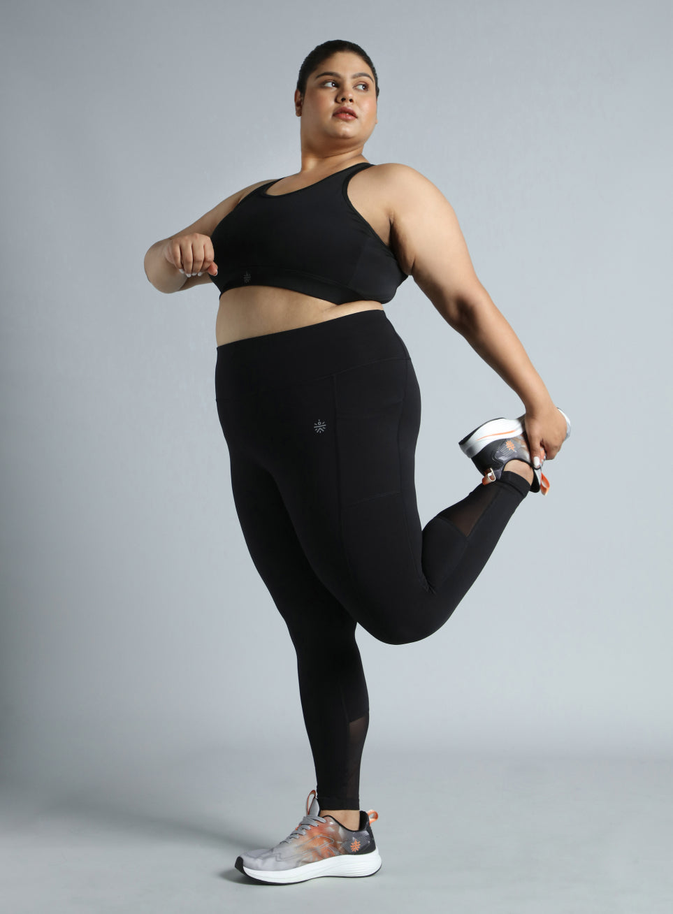 Women's Black Running Essential Plus Size Tights