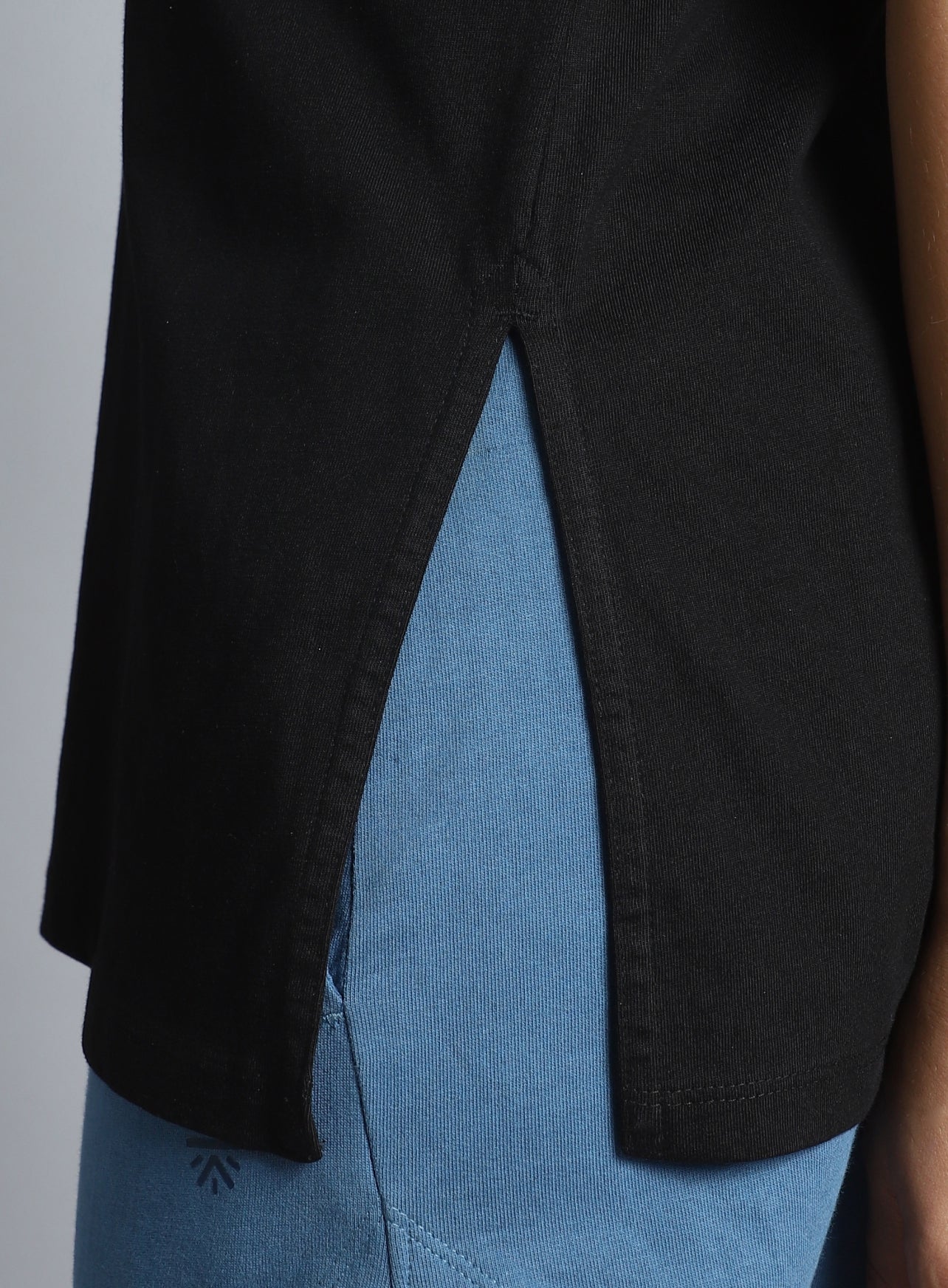 Women's Black Printed Oversized T-shirt