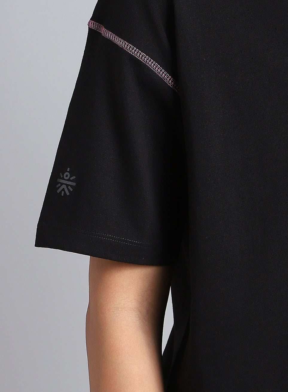 Women's Cult Black Training Graphic Boxy Crop Fit T-shirt