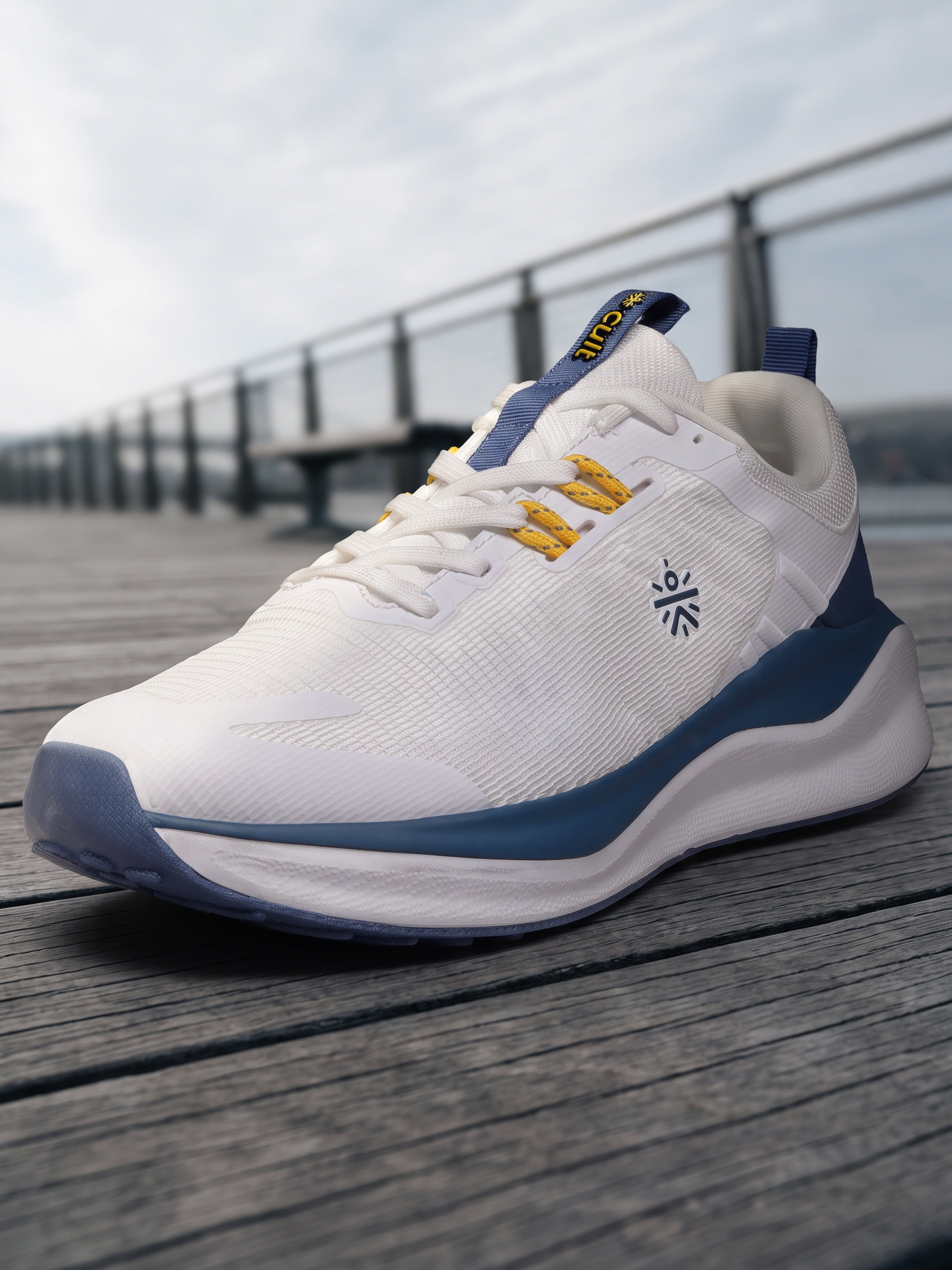 cult Men's Zyro Running Shoes - White/R.Blue