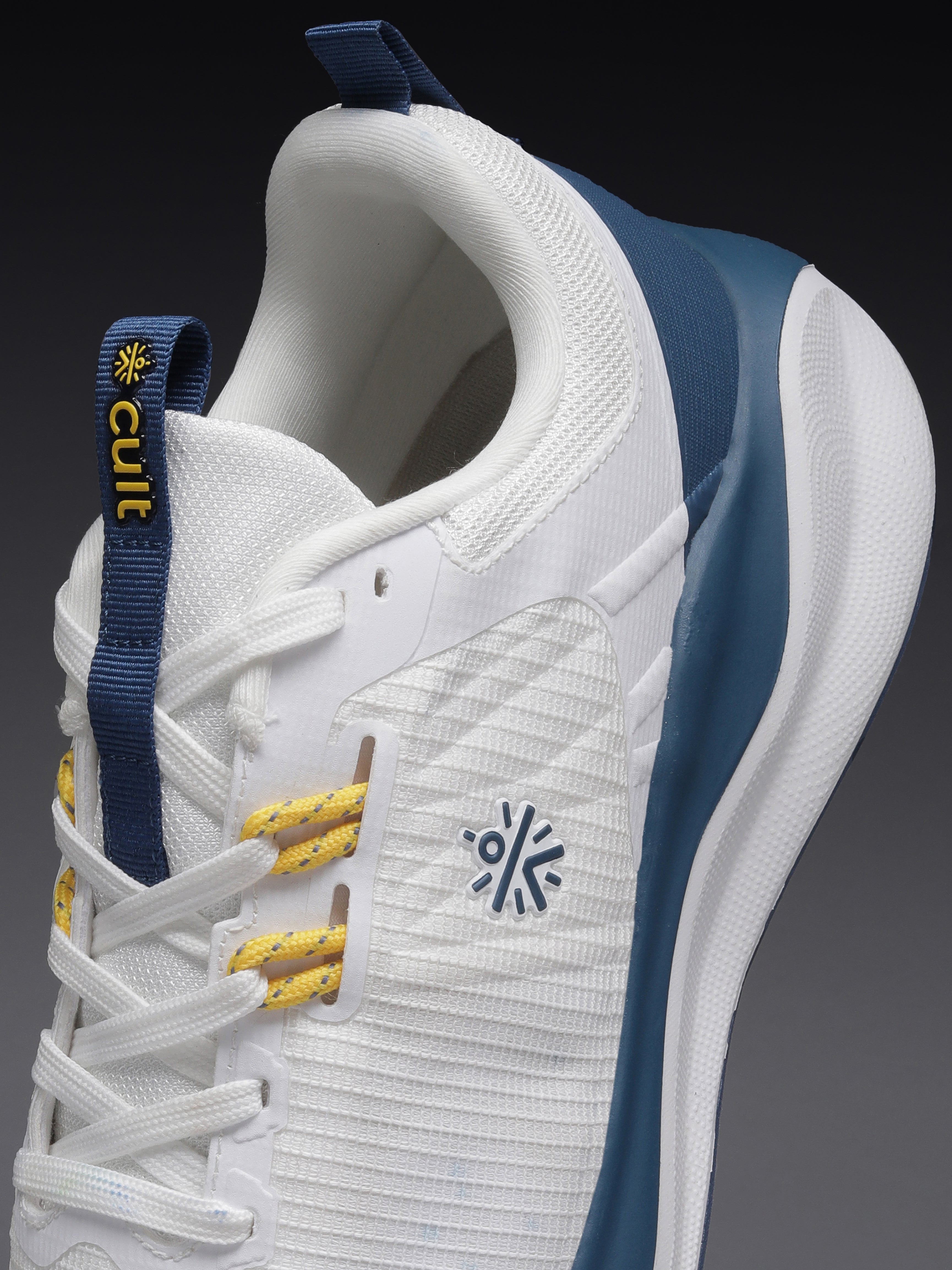 cult Men's Zyro Running Shoes - White/R.Blue