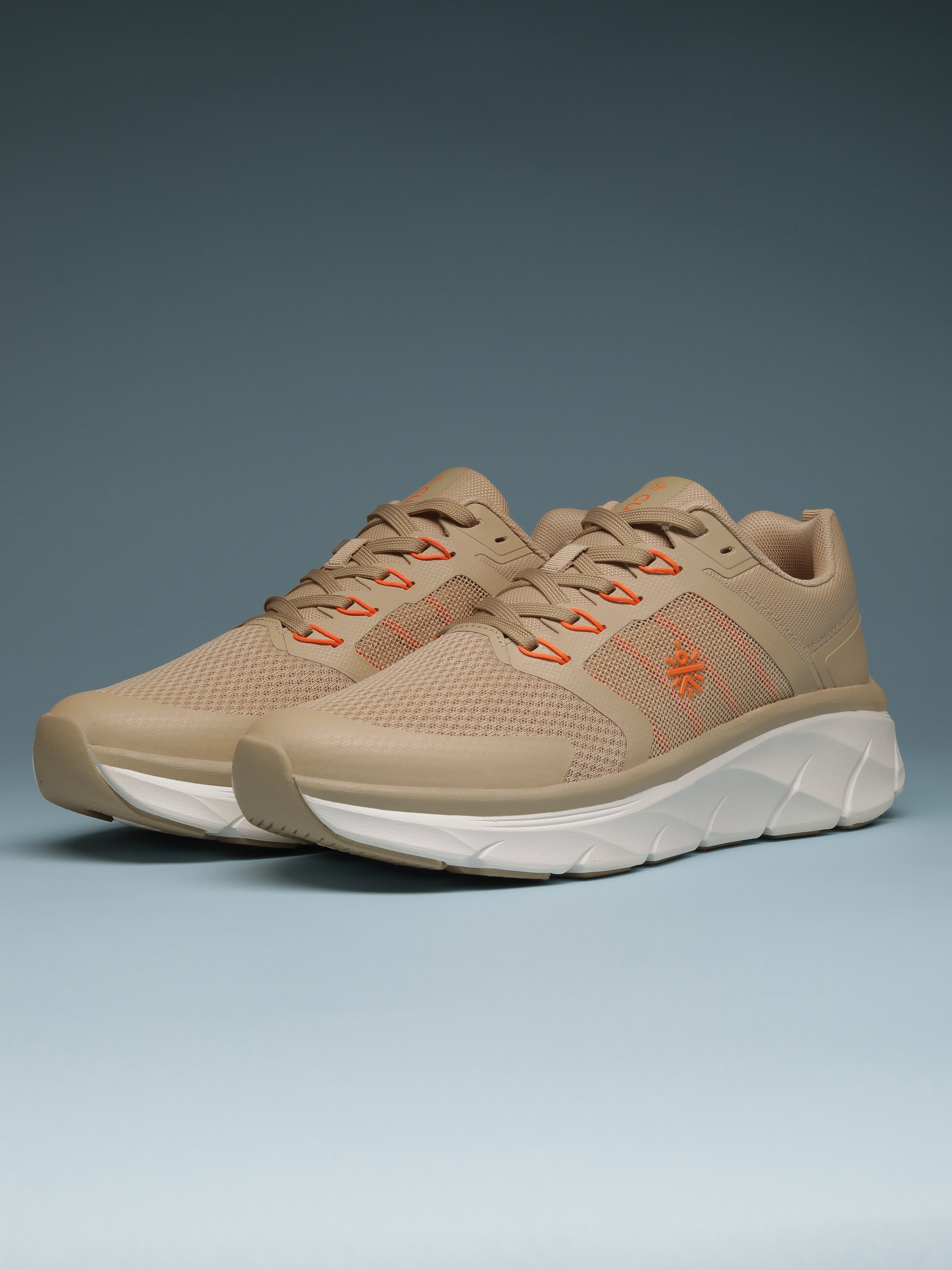 cult Men's Flint Running Shoes - Beige