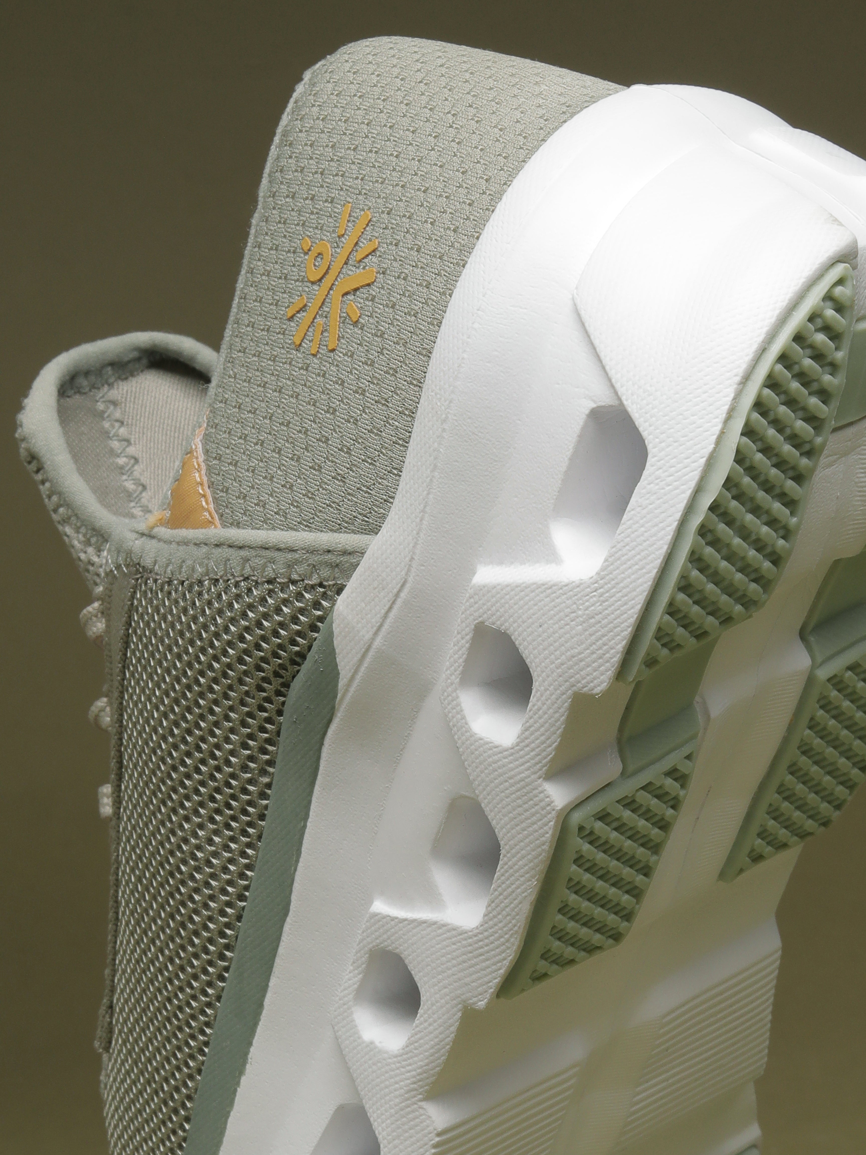 cult Men's Aeromesh Walking Shoes - Olive