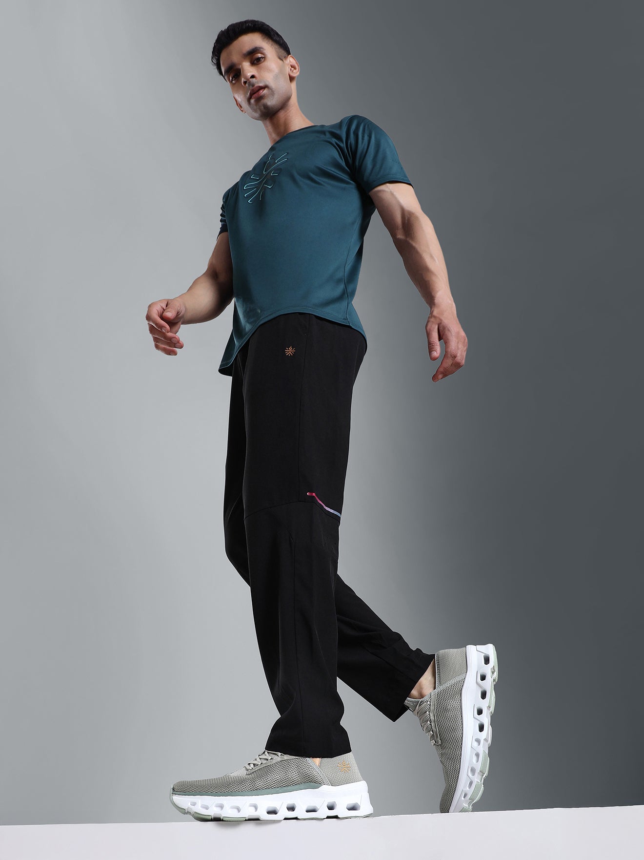 cult Men's Aeromesh Walking Shoes - Olive