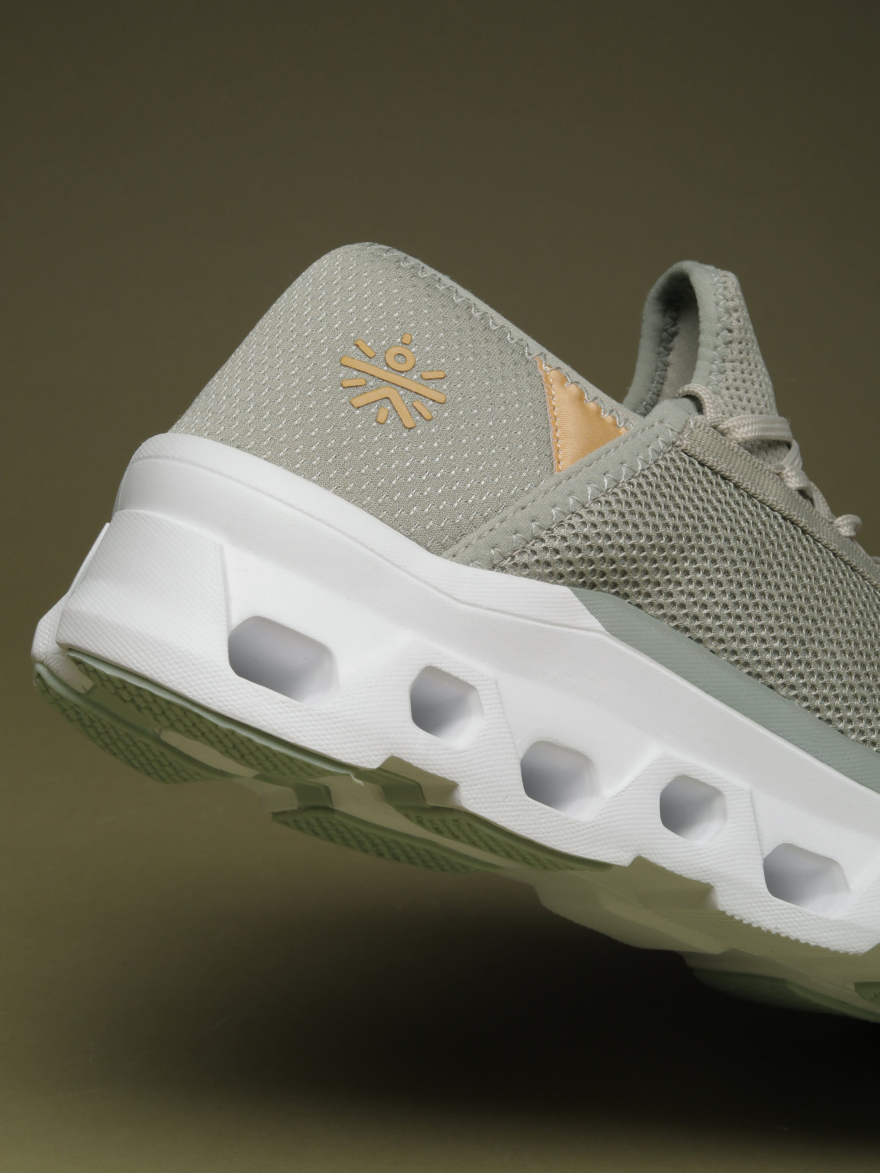 cult Men's Aeromesh Walking Shoes - Olive