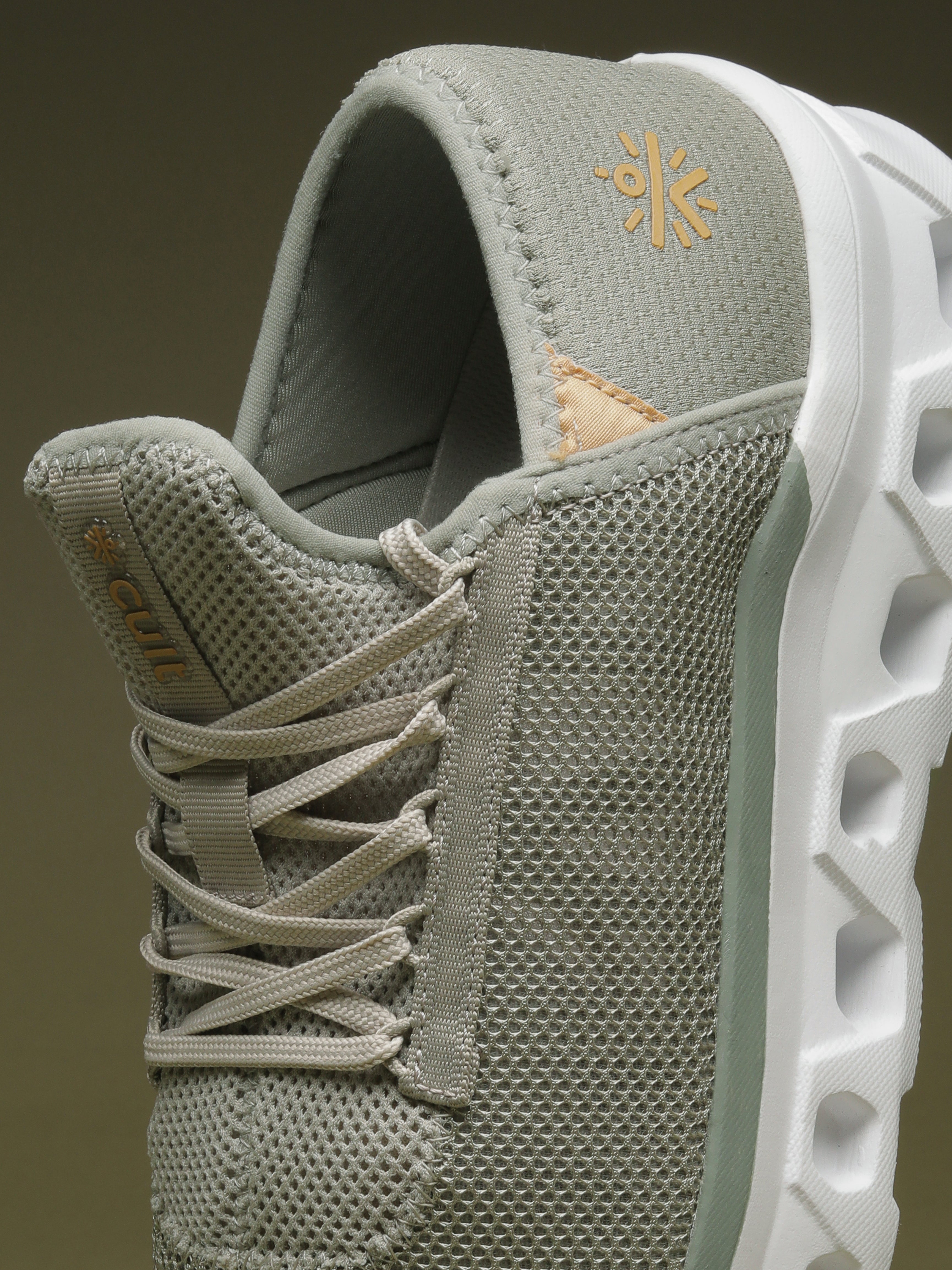 cult Men's Aeromesh Walking Shoes - Olive