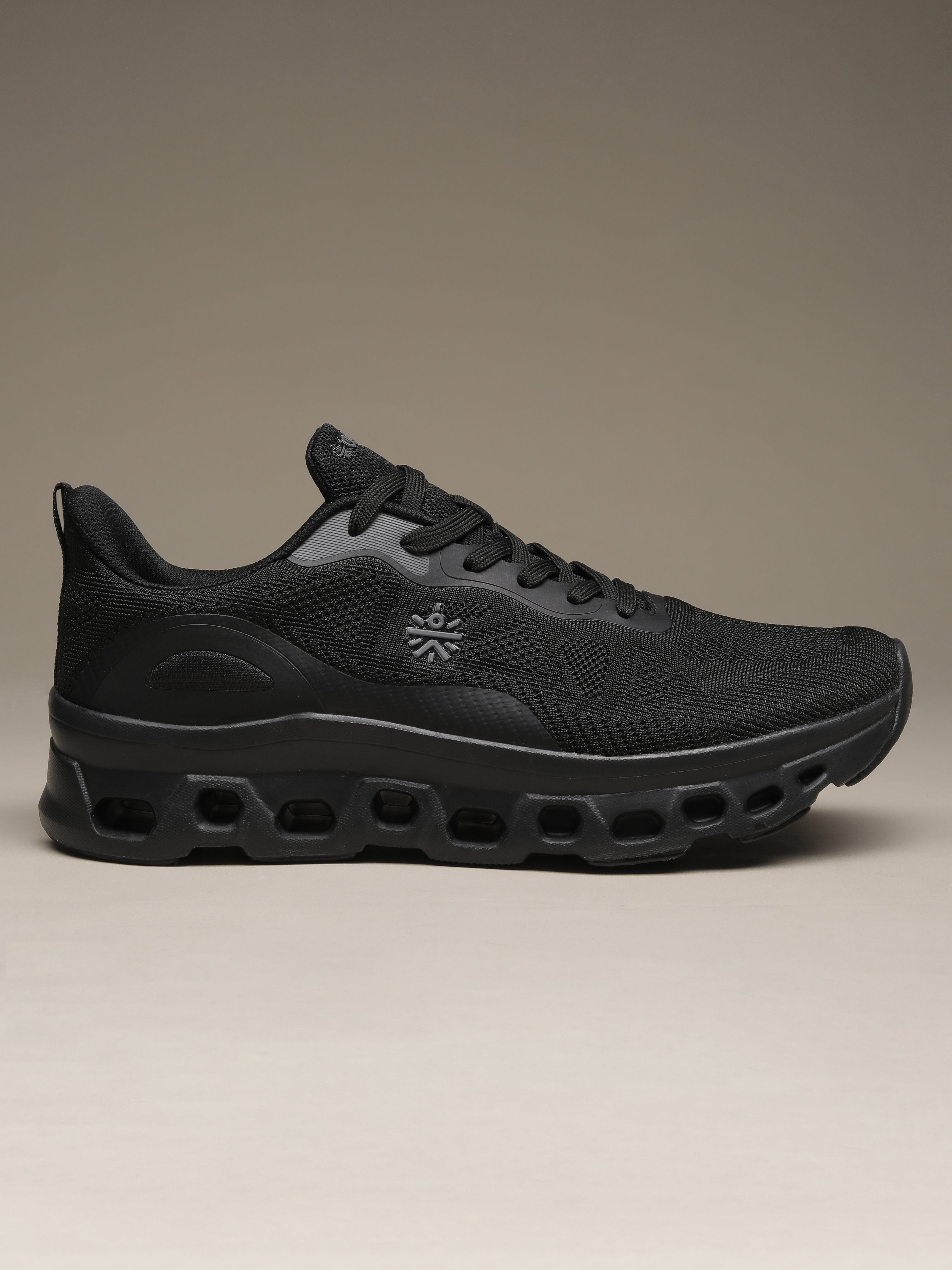 cult Men's Oxyra Walking Shoes - Black/D.Grey