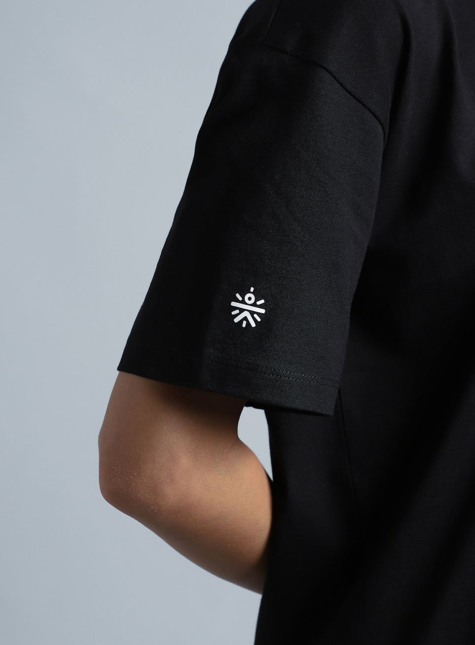 Women's Black Back Print Relaxed Fit T-shirt