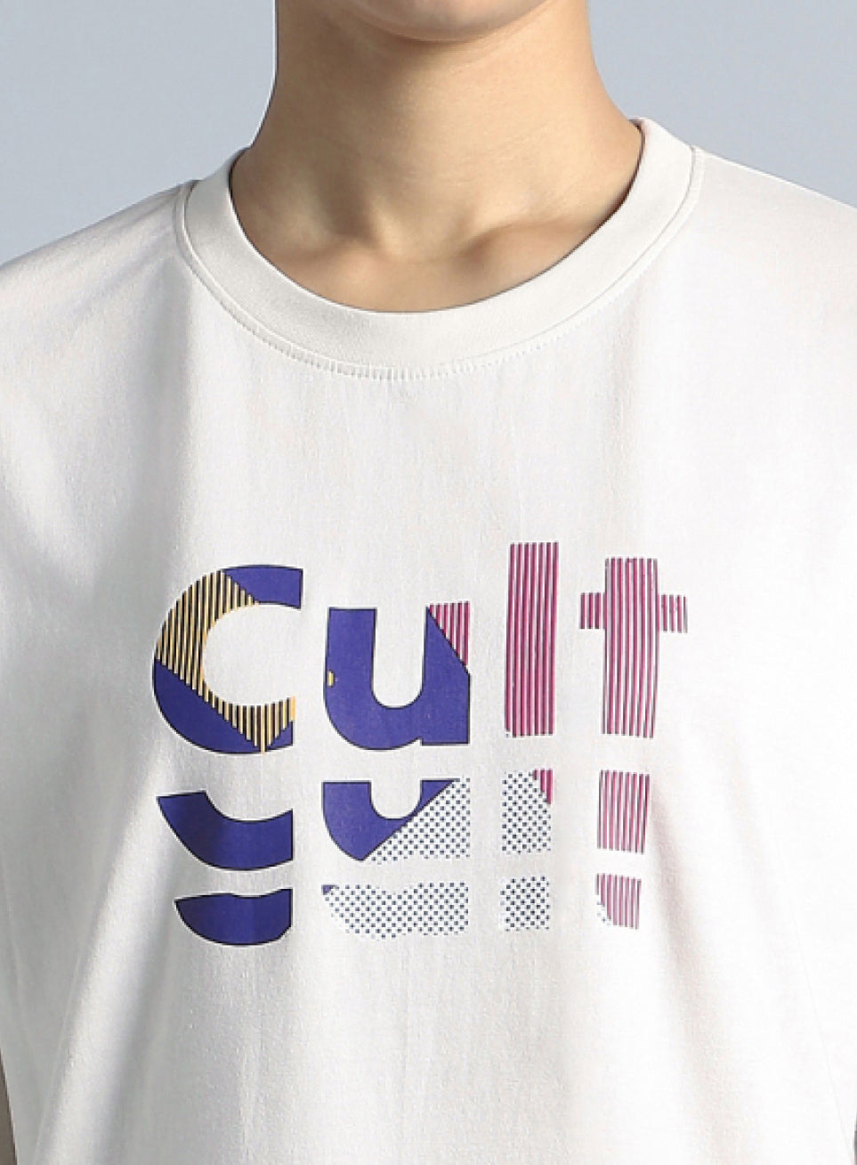 Women's White Back Print Relaxed Fit T-shirt