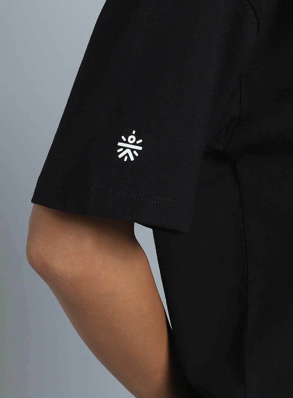 Women's Black Back Print Oversized Fit T-shirt