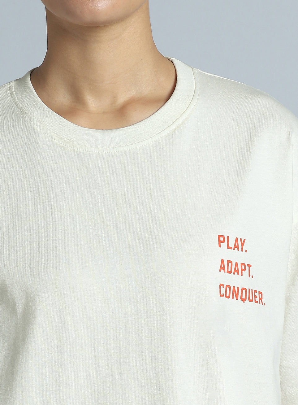 Women's White Back Print Oversized Fit T-shirt