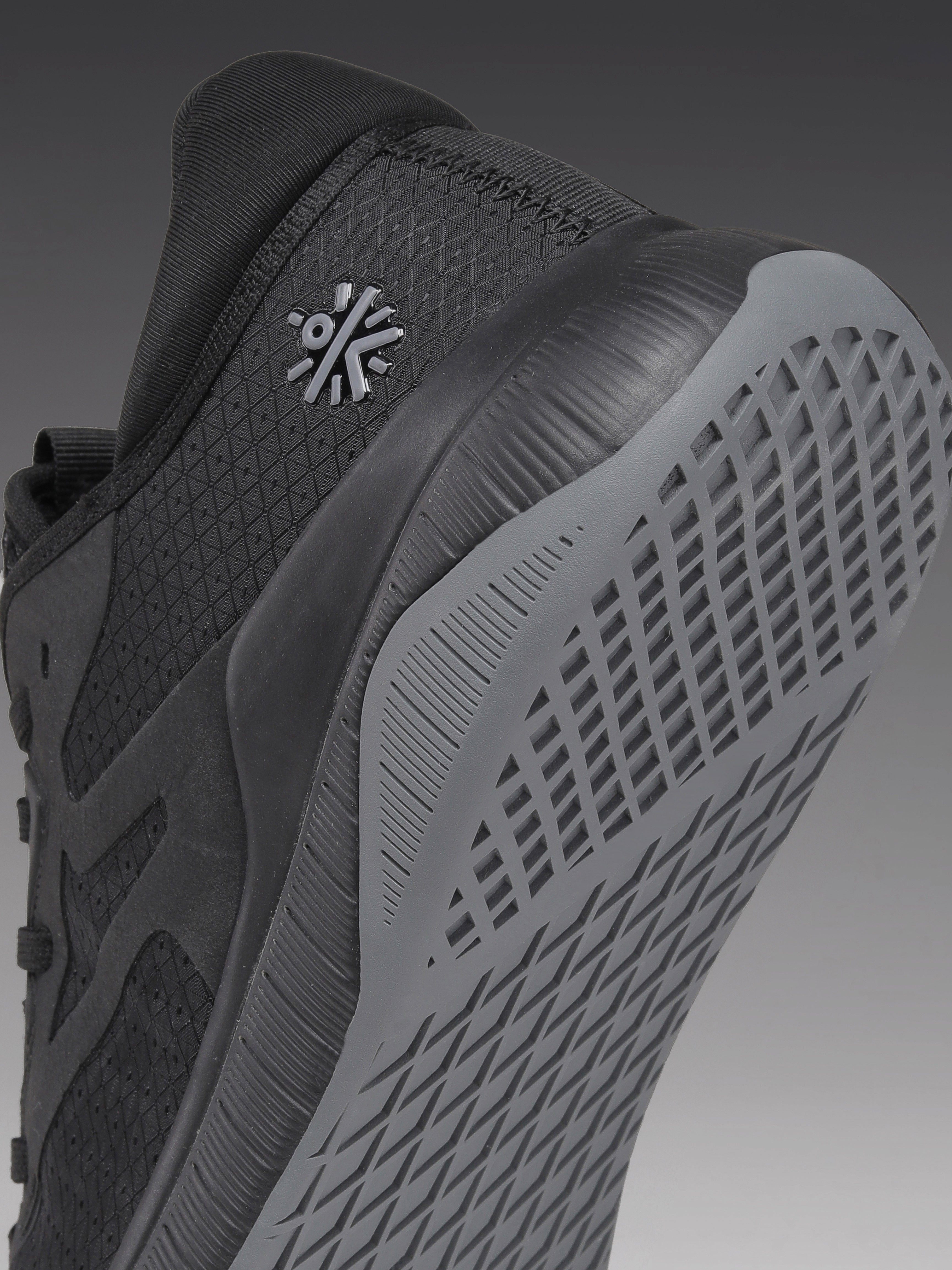 cult Men's Vetra Training Shoes - Black