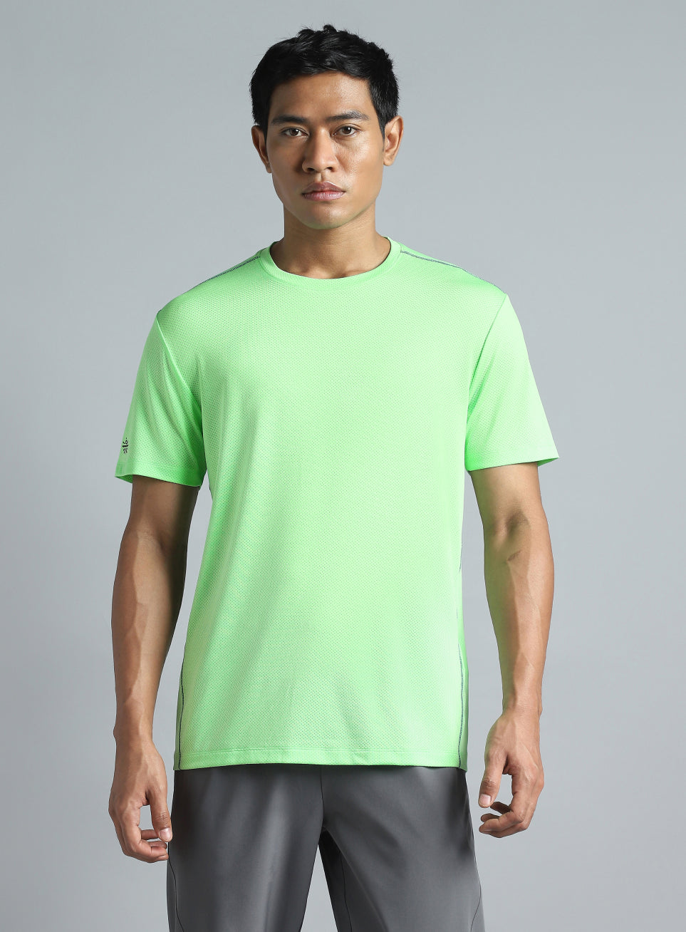 Men's Lime Train Day Essential T-shirt