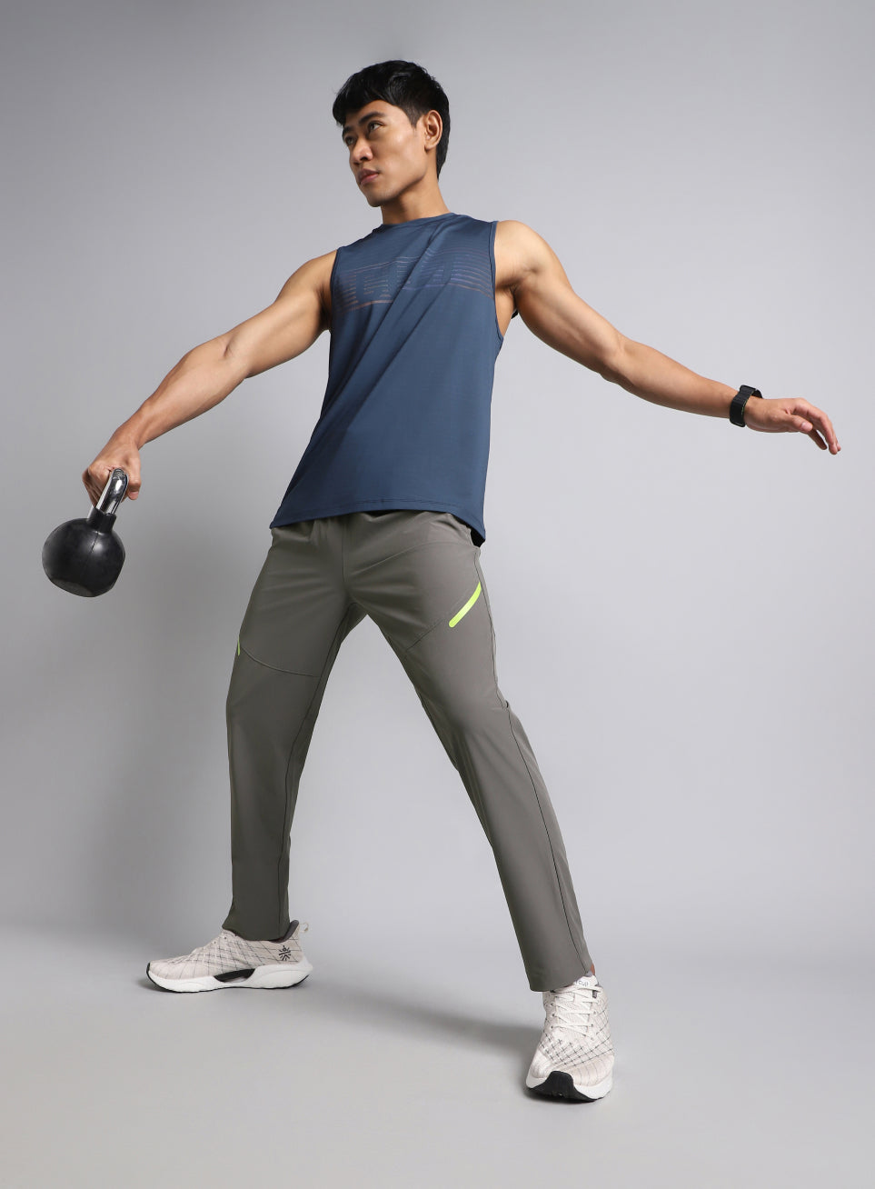 Men's Grey Hyper Move Training Trackpants