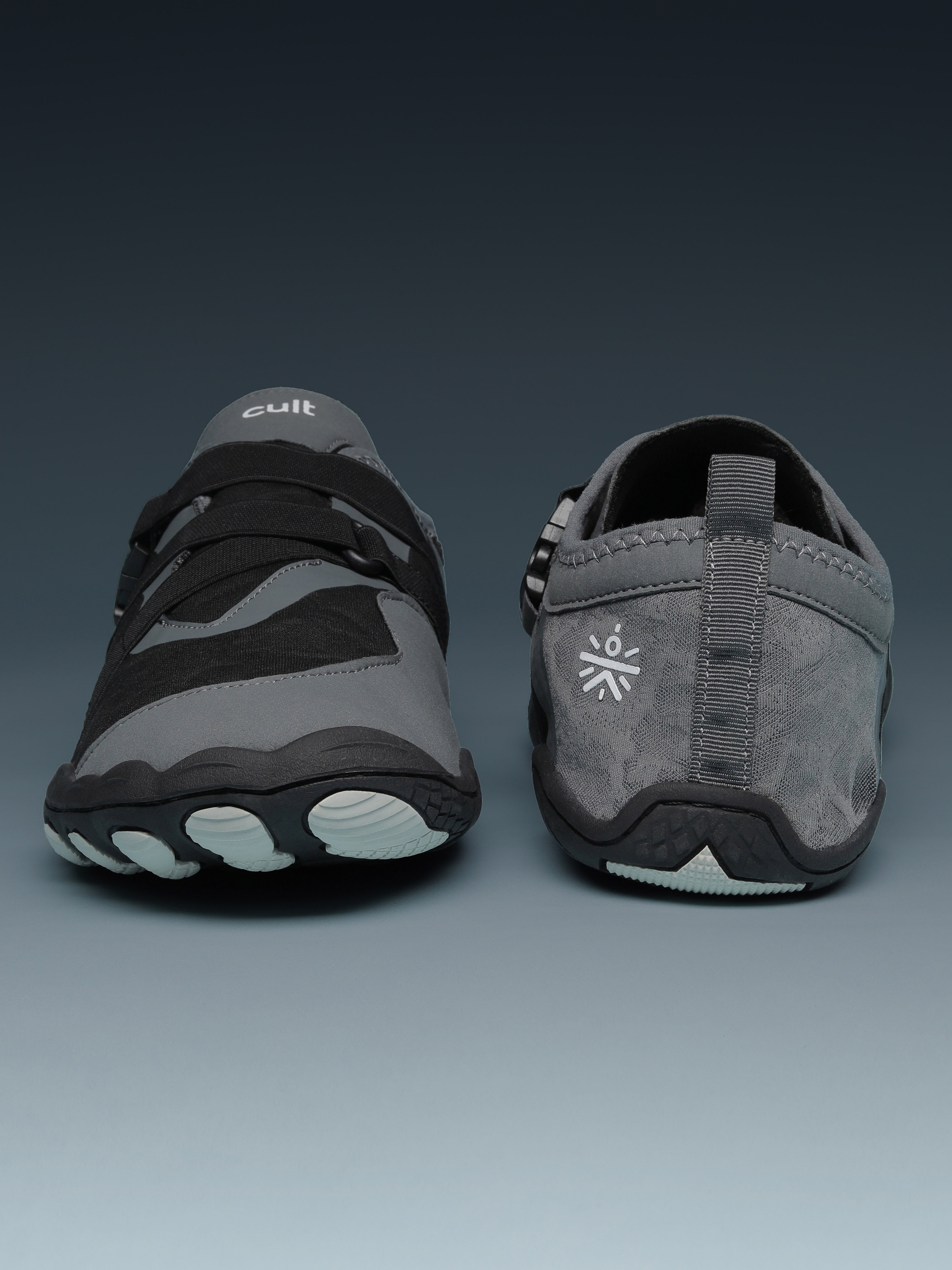 cult Men's AquaGrip Barefoot Shoes - Black