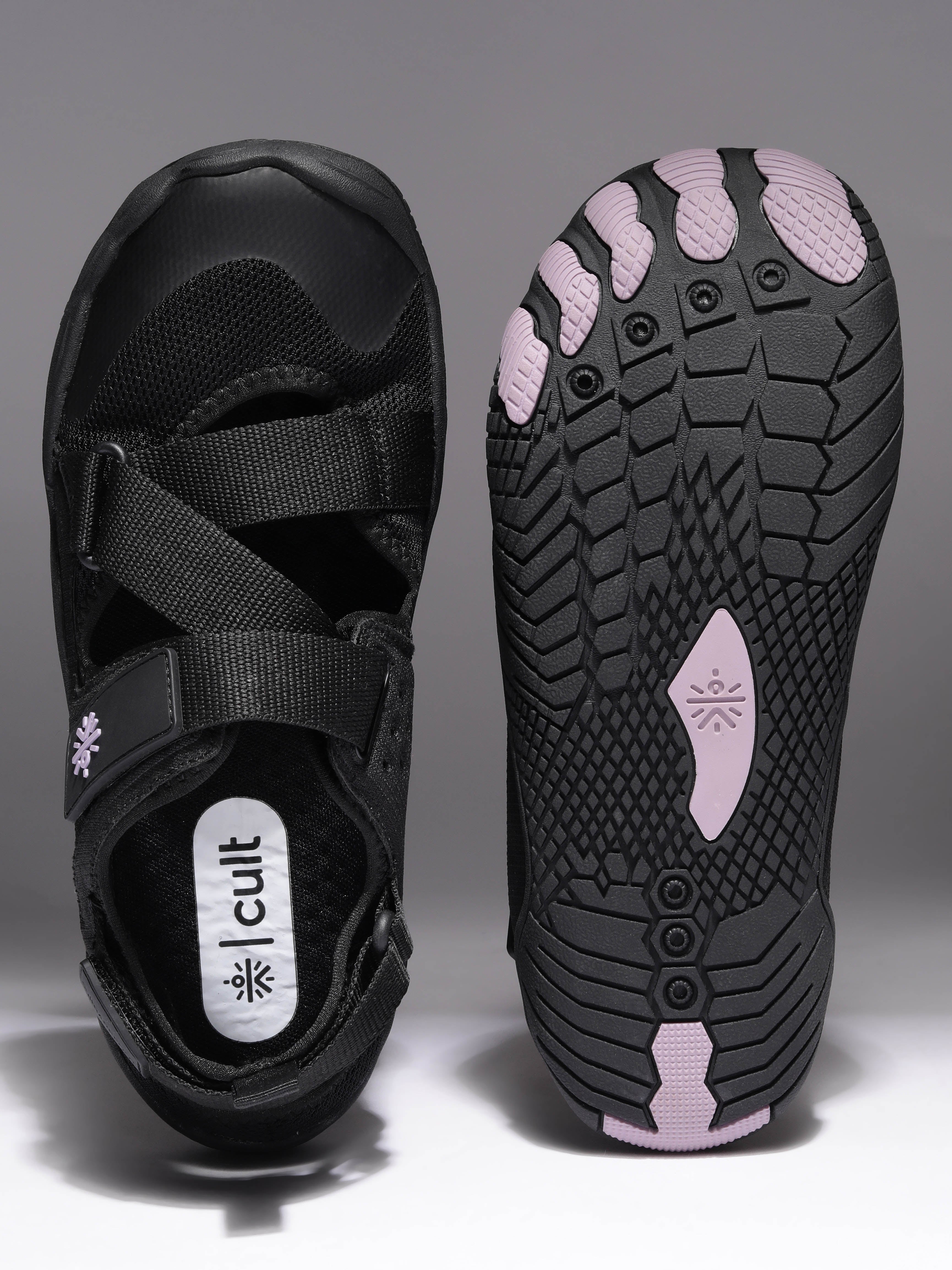 cult Women's BreezeLite Barefoot Sandals - Black