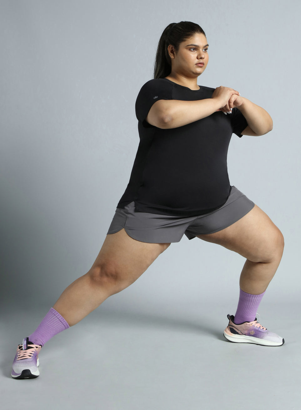 Women's Black Running Essential Plus Size Regular Fit T-shirt