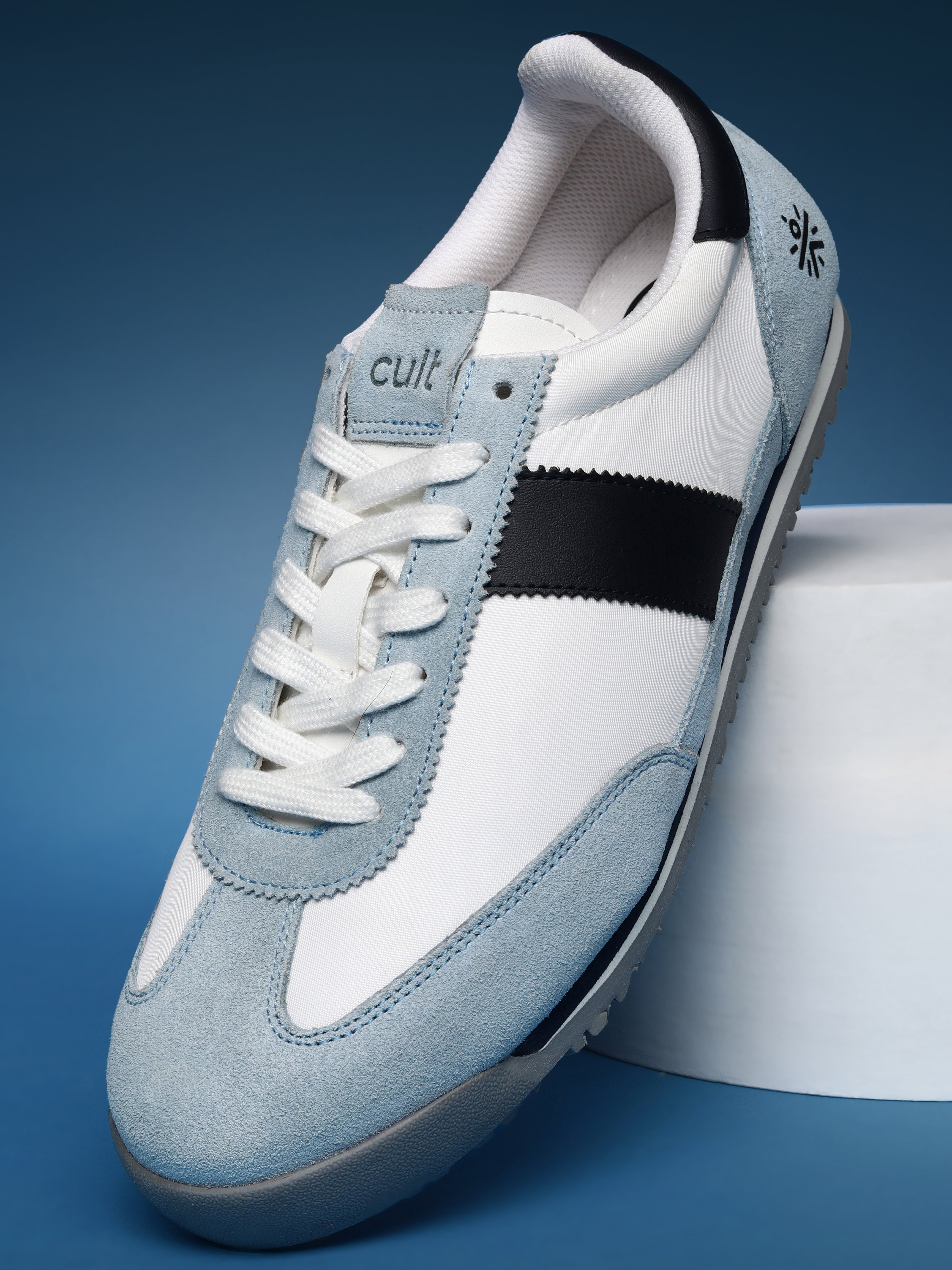cult Men's UrbanEdge Sneakers - White/Ice Blue