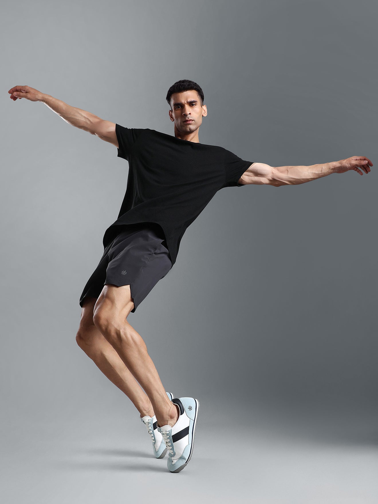 cult Men's UrbanEdge Sneakers - White/Ice Blue