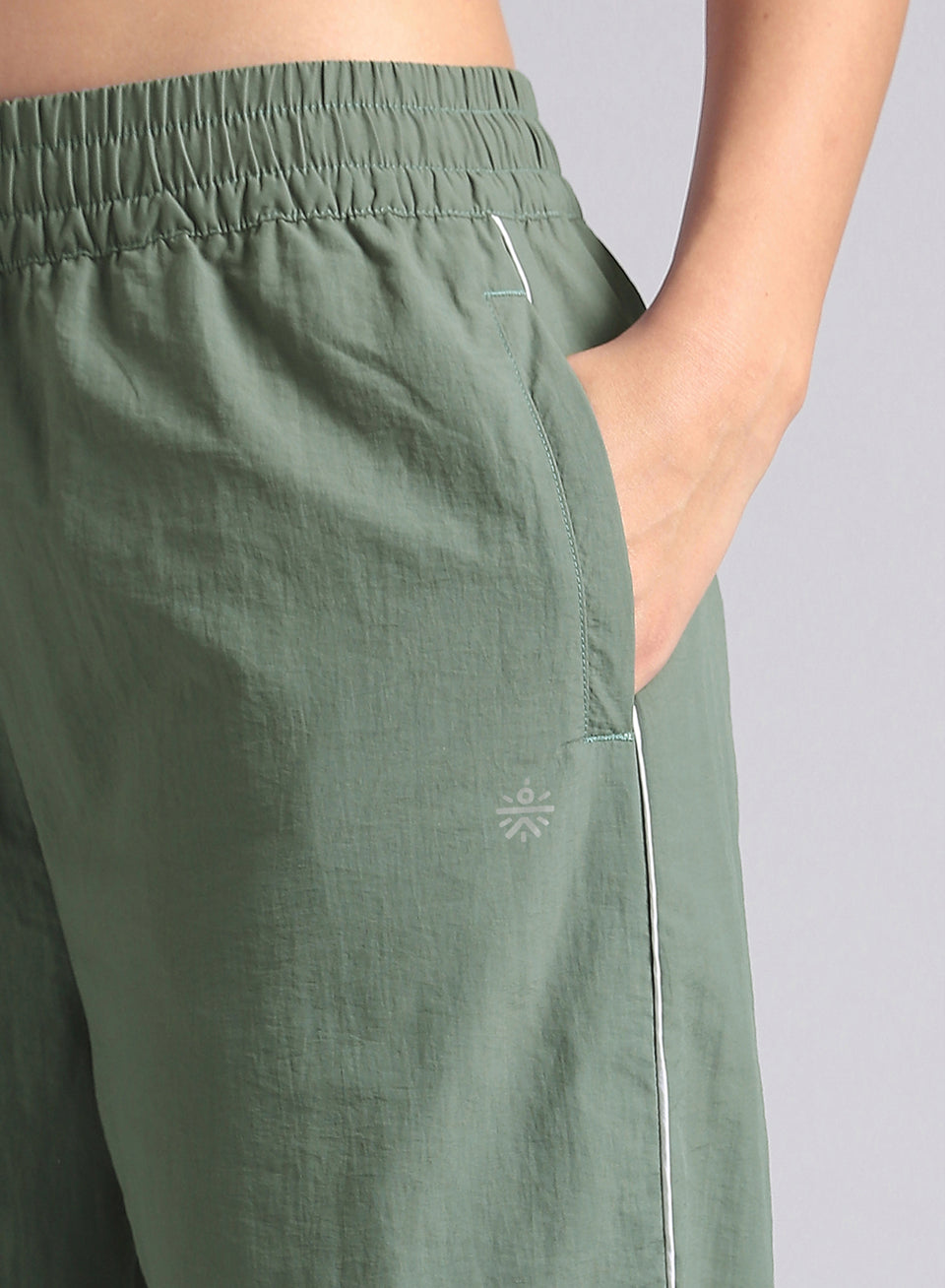 Women's Green Sporty Outrun Track Suit