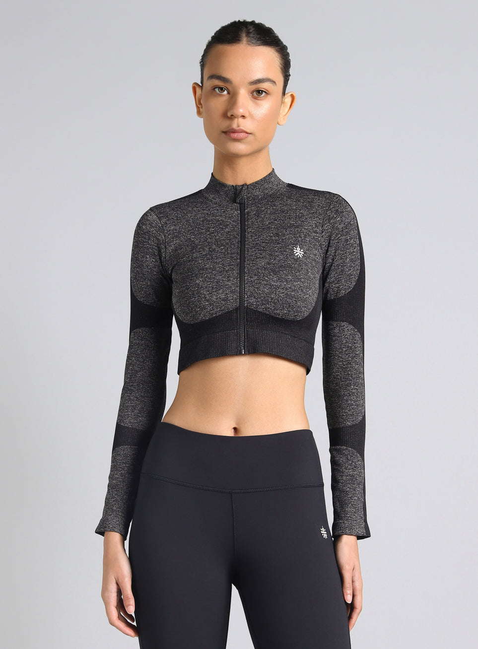 Women's Black Snug Fit Seamless Jacket