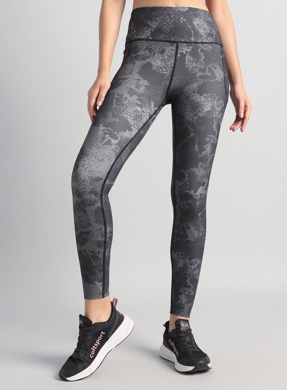 Women's Black Printed Train All Day COMFlex Tights