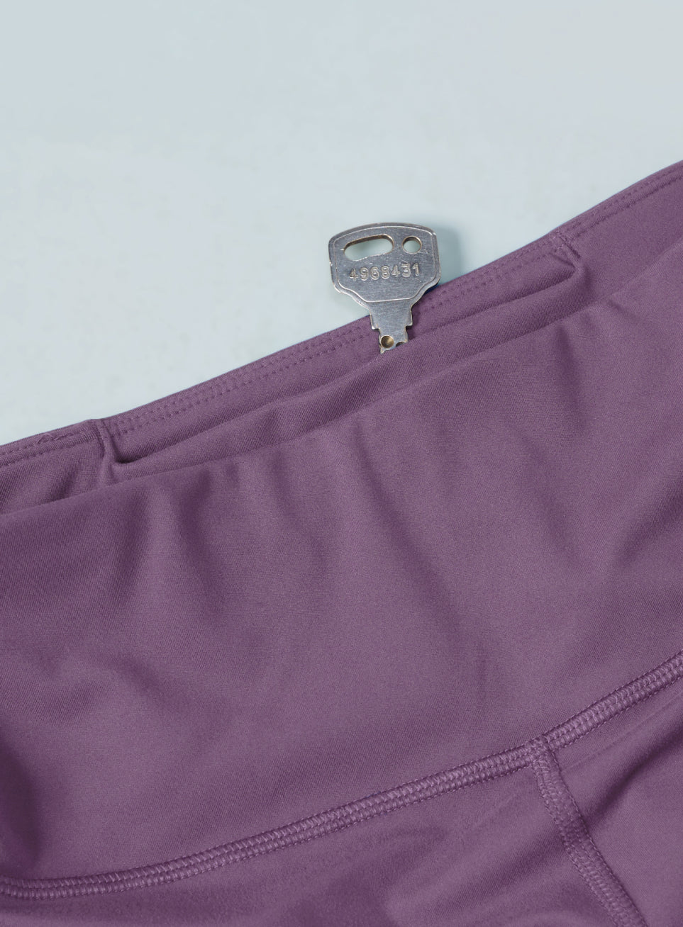 Women's Purple Absolute Fit Tights with Logo Print and Back Pocket